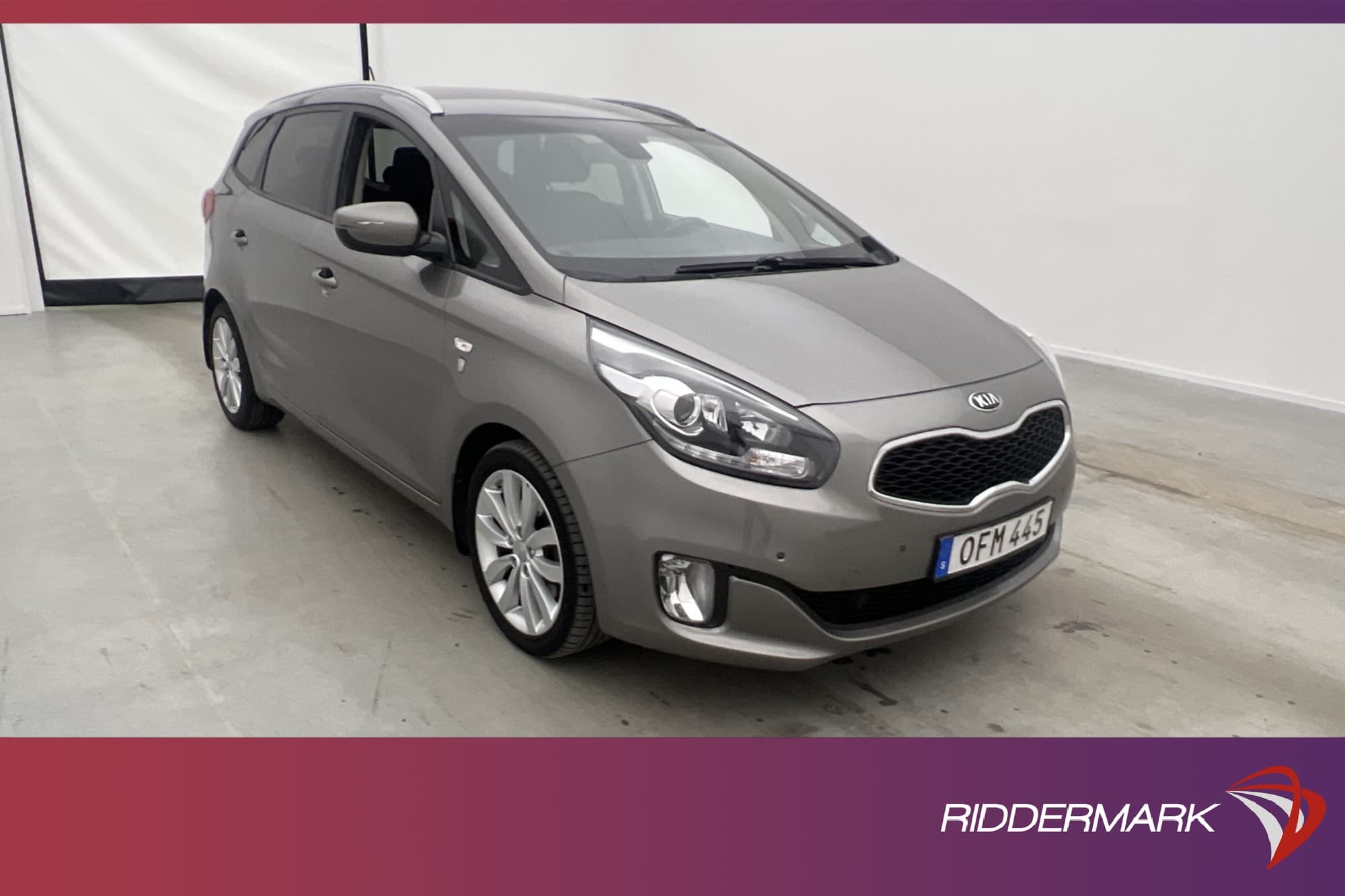 Kia Carens 1.7 141hk