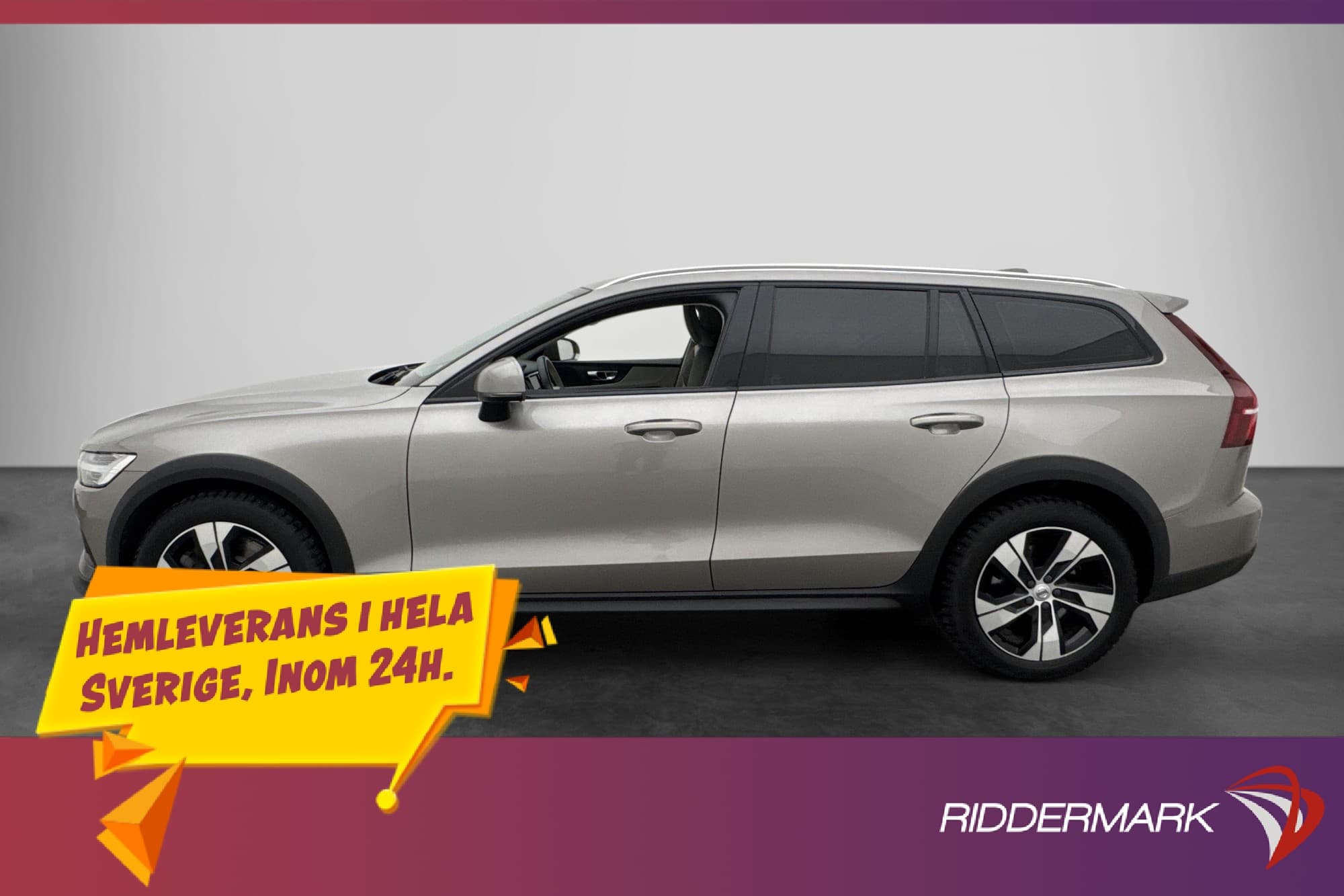 Volvo V60 Cross Country D4 AWD Momentum Pro Värmare VOC Navi