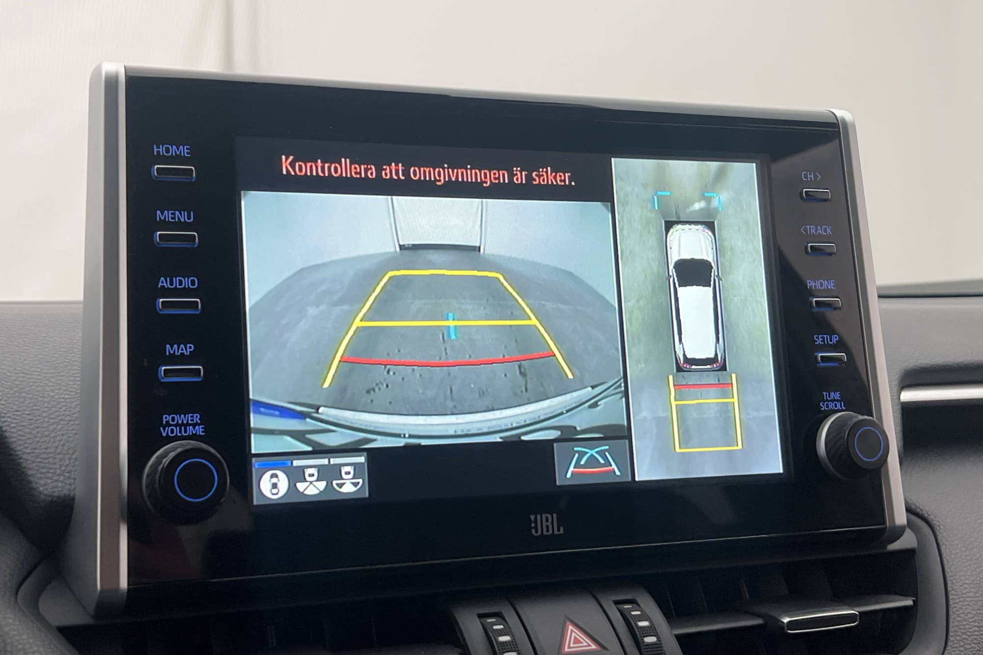 Toyota RAV4 Plug-in AWD Style Premium JBL Skinn 360° MOMS