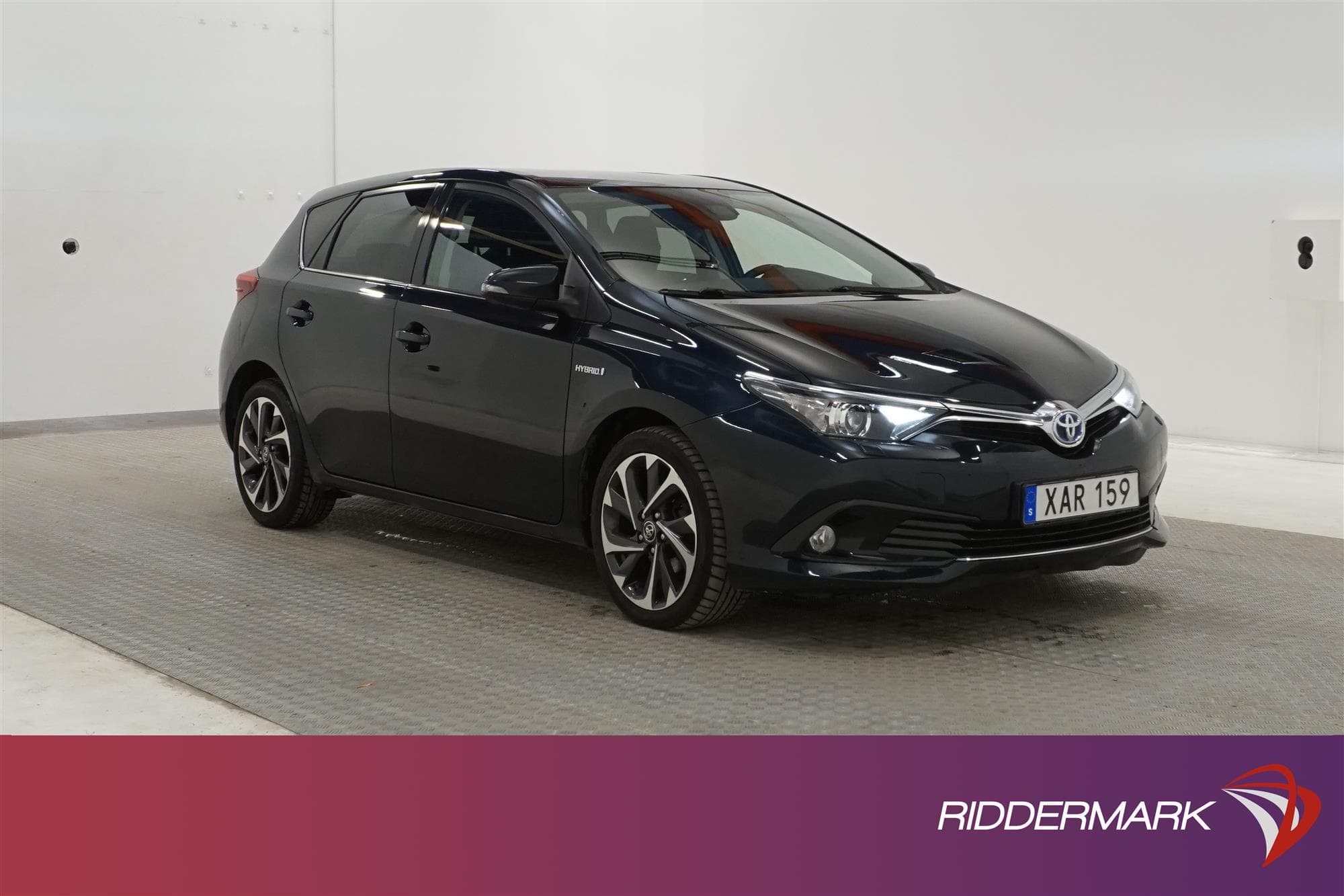 Toyota Auris Hybrid 136hk M&K-Värmare