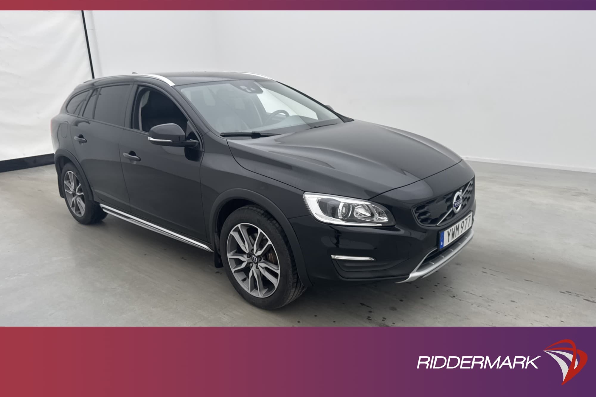 Volvo V60 Cross Country D4 AWD