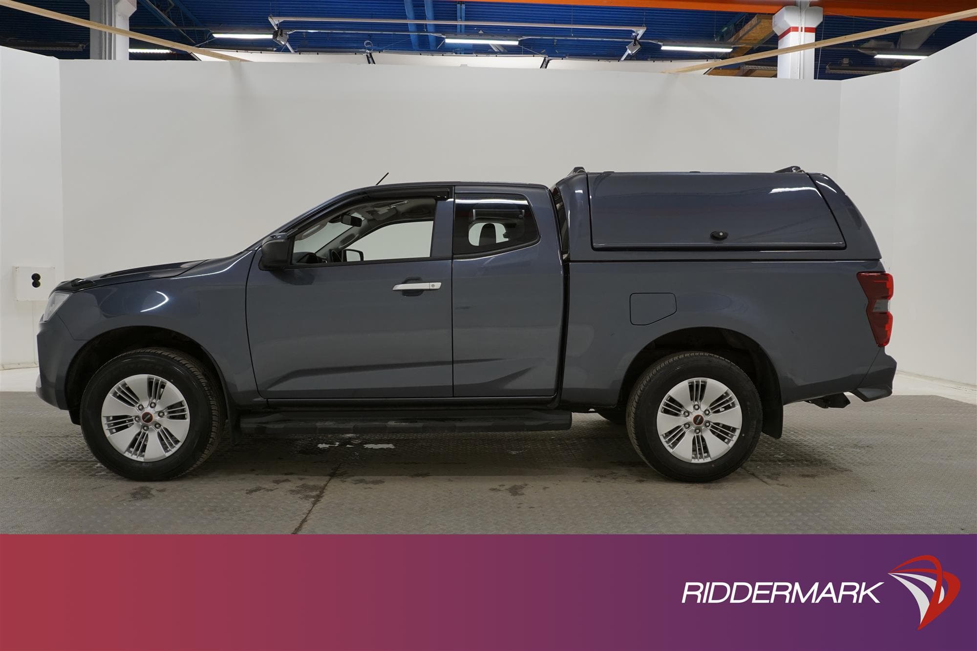 Isuzu D-Max Space Cab 1.9 Automat Diff Drag Värmare Moms