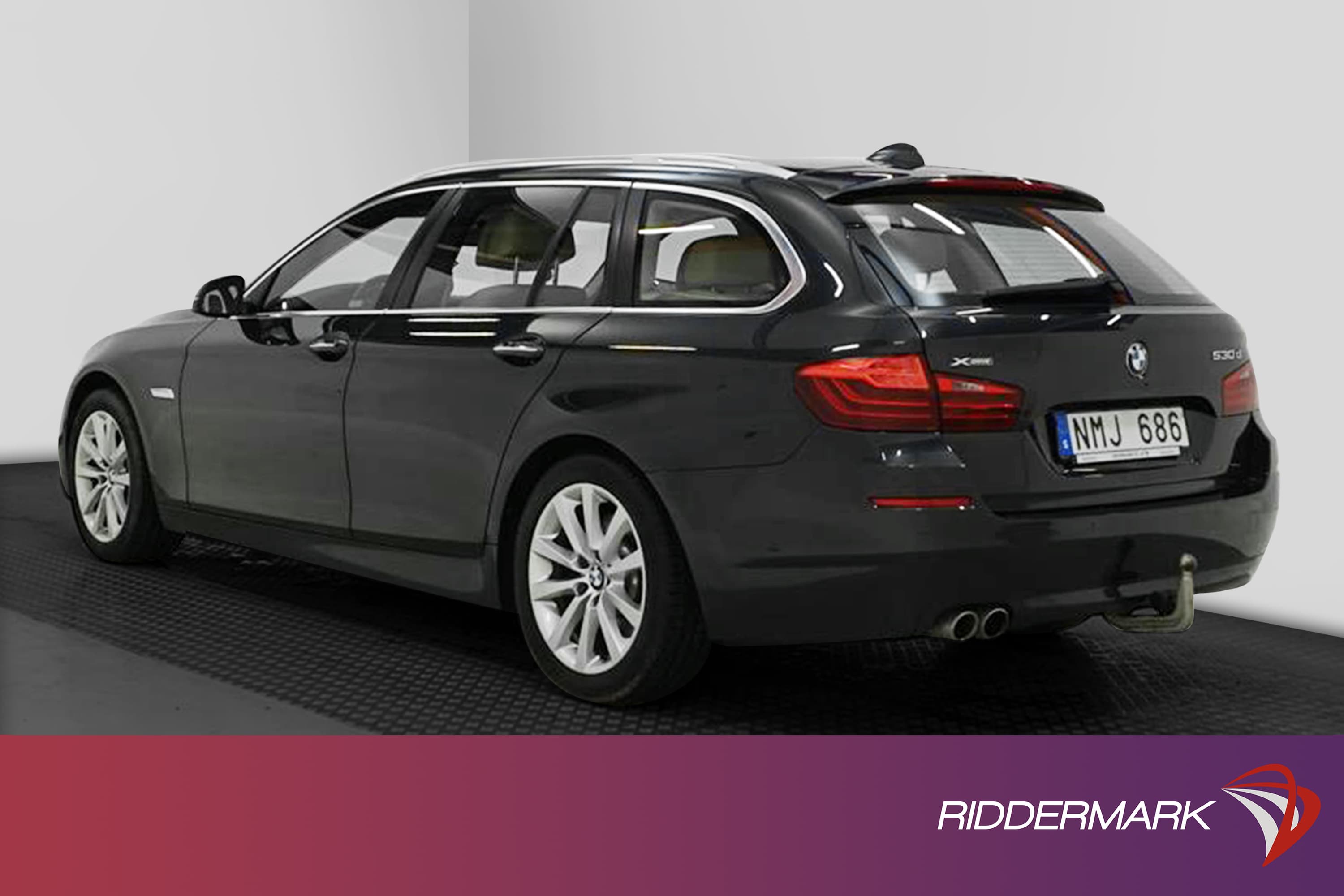 BMW 530d xDrive 258hk HuD Navigation Drag 0,59l/100kmexteriör