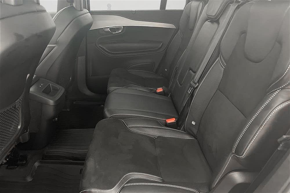 Volvo XC90 B5 235hk AWD R-Design 7-Sits D-Värm VOC Pano H/Kinteriör