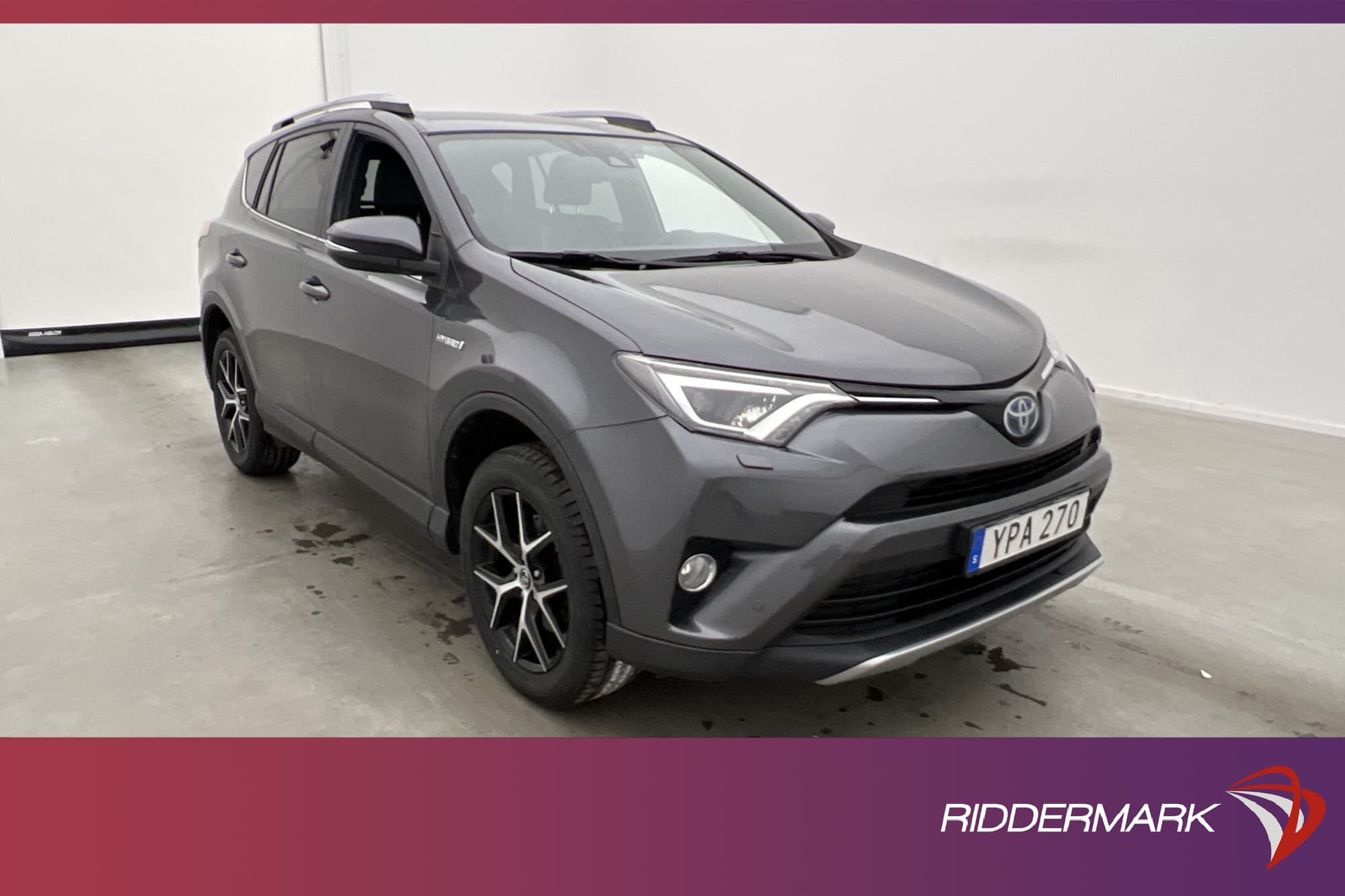 Toyota RAV4 Hybrid AWD 197hk