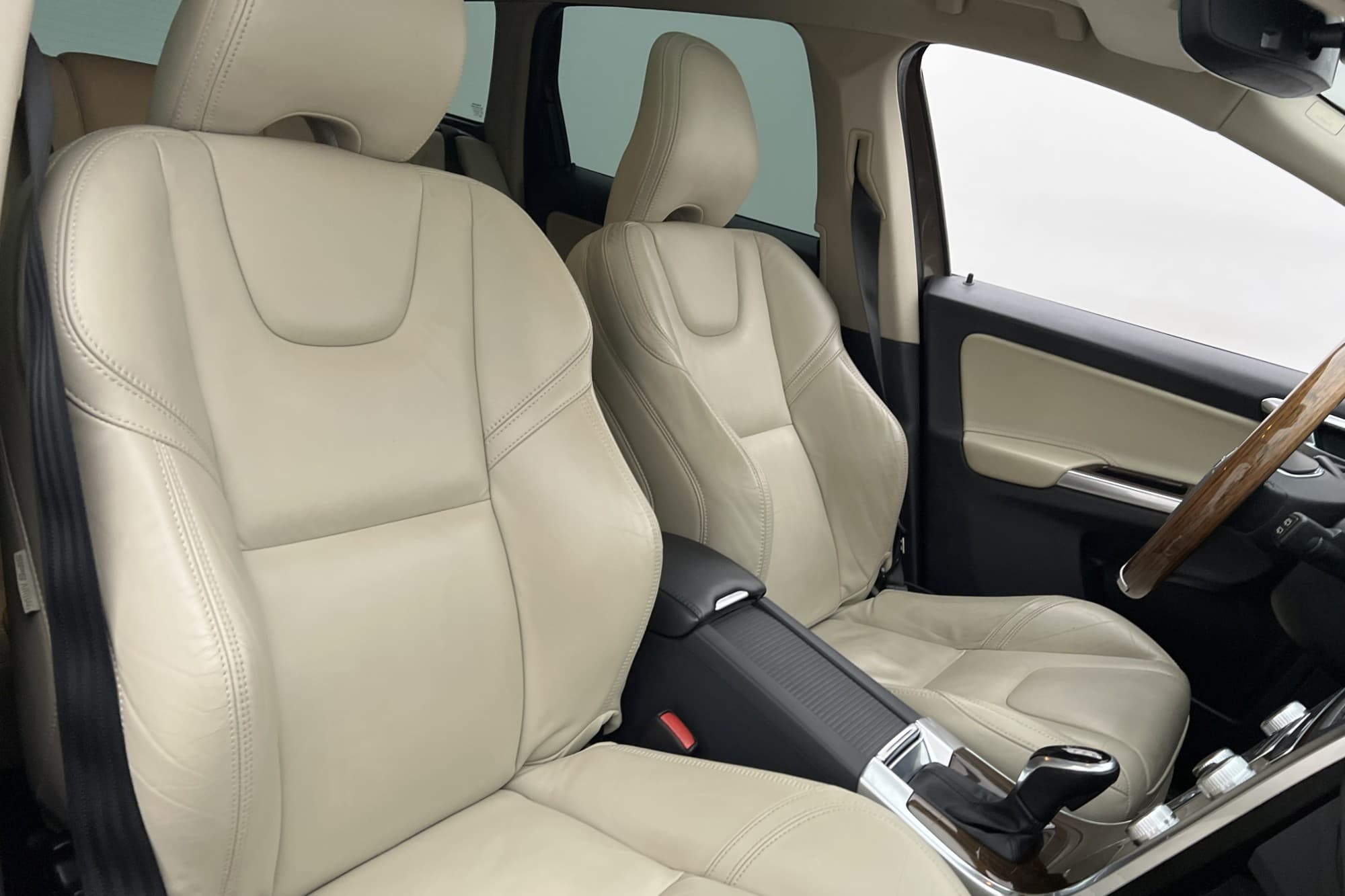 Volvo XC60 D4 AWD Summum VOC D-Värmare Panorama Skinn Navi
