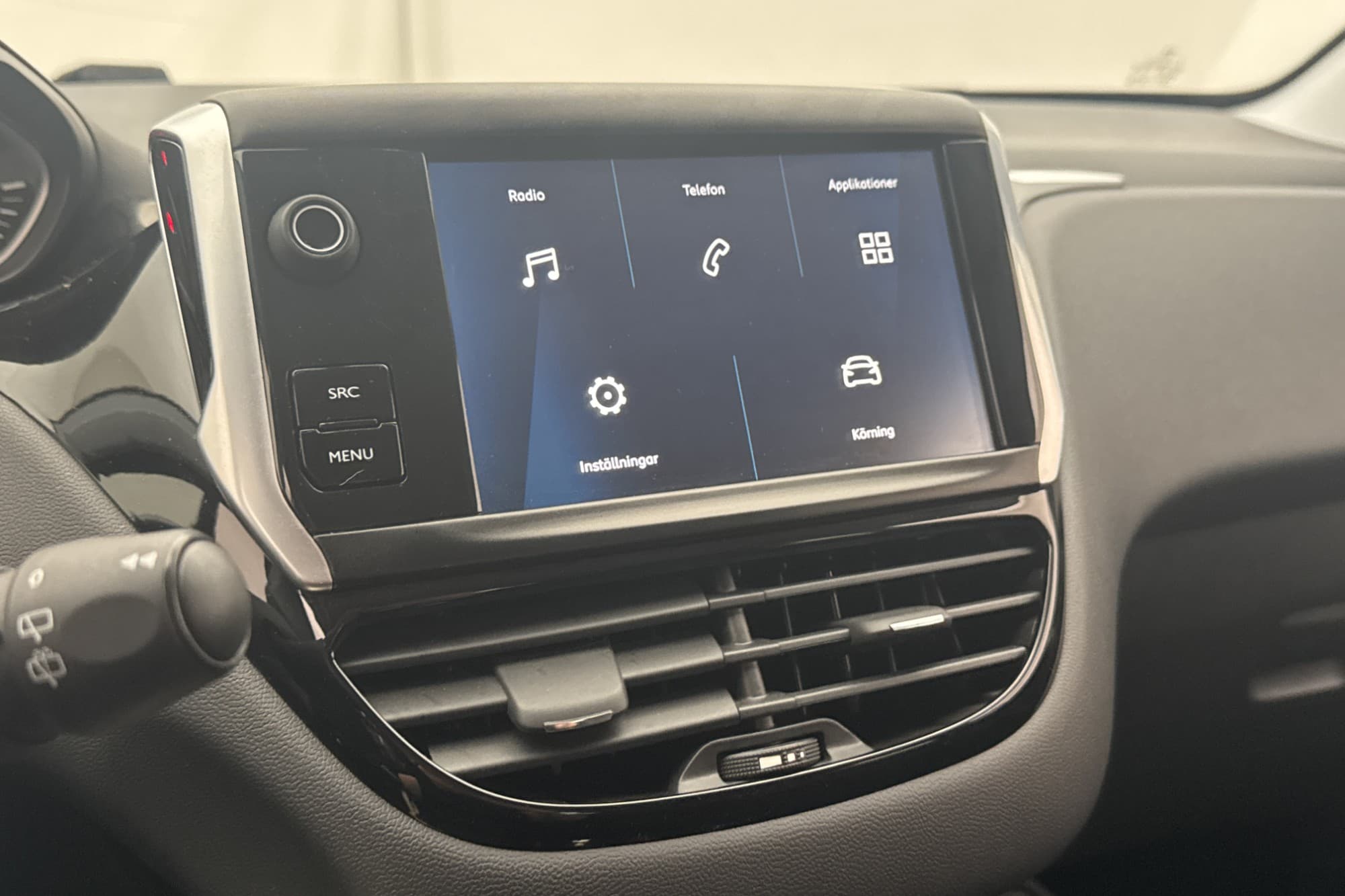Peugeot 208 1.2 VTi 83hk M&K-Värmare Farthållare