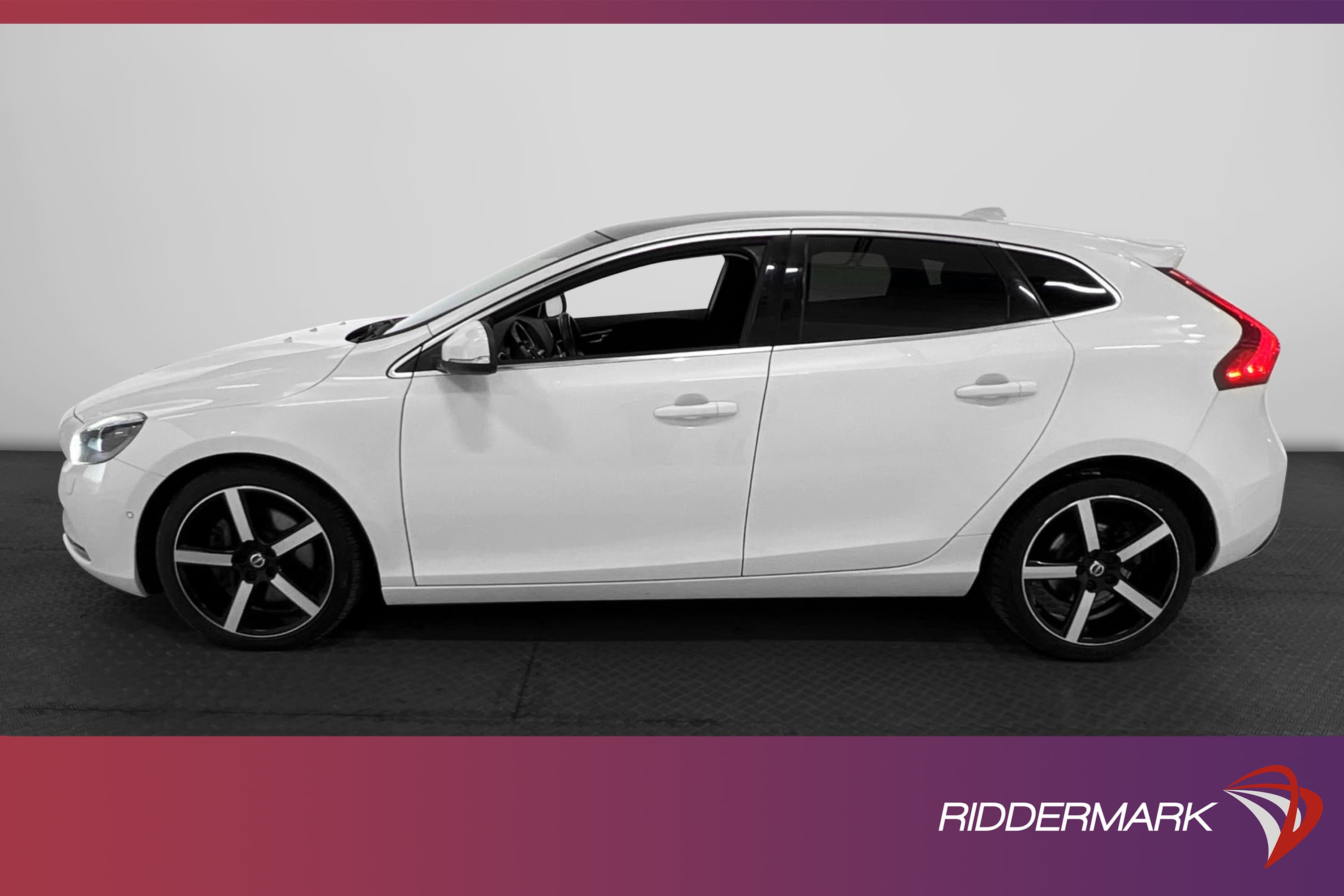 Volvo V40 D4 190hk Momentum
