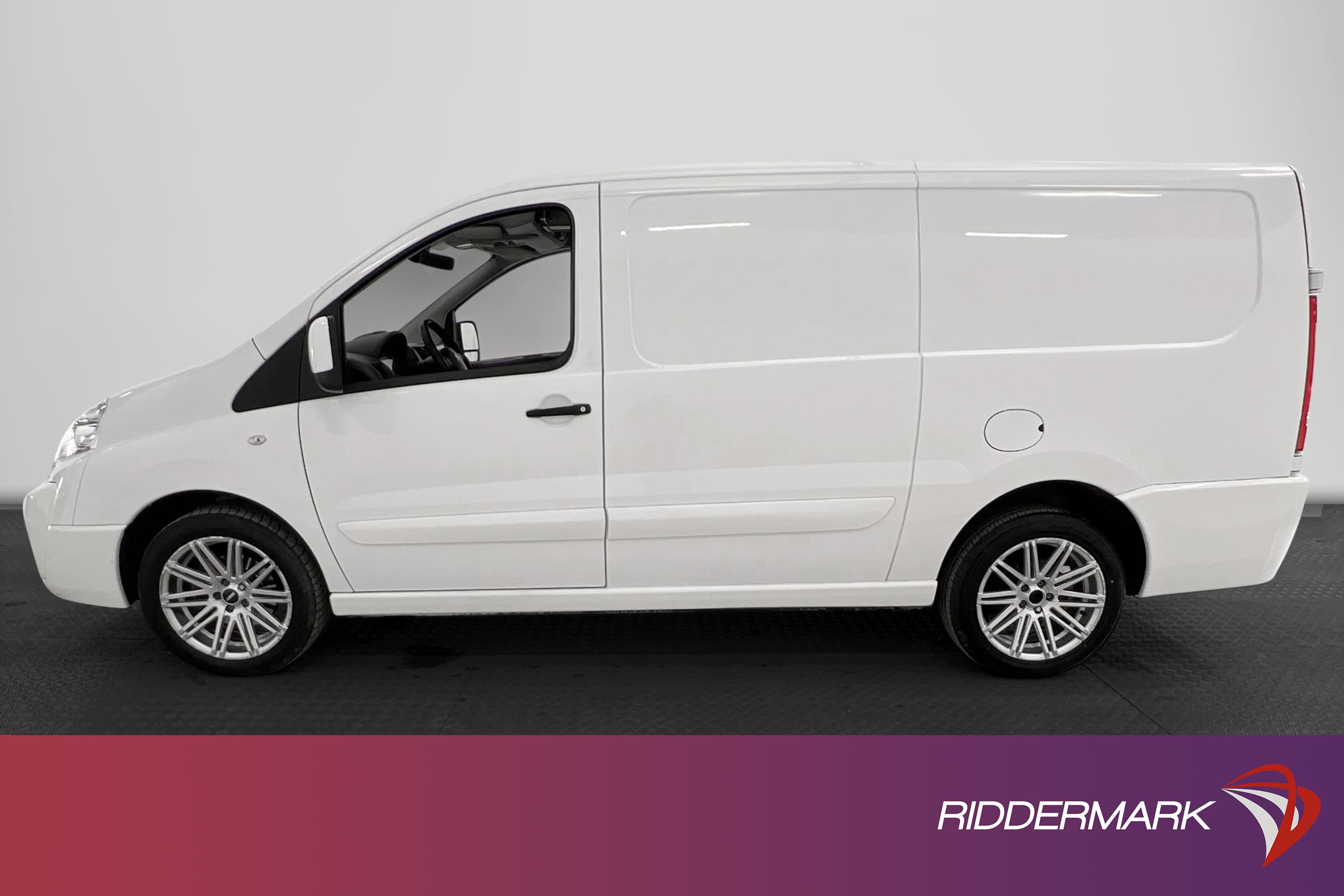 Peugeot Expert 2.0HDi Automat 163hk PDC V-inredd L2 Drag