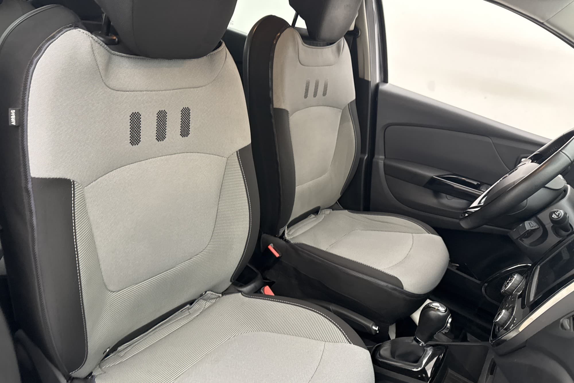 Renault Captur 1.2 TCe 120hk Navigation Sensorer Farthållare