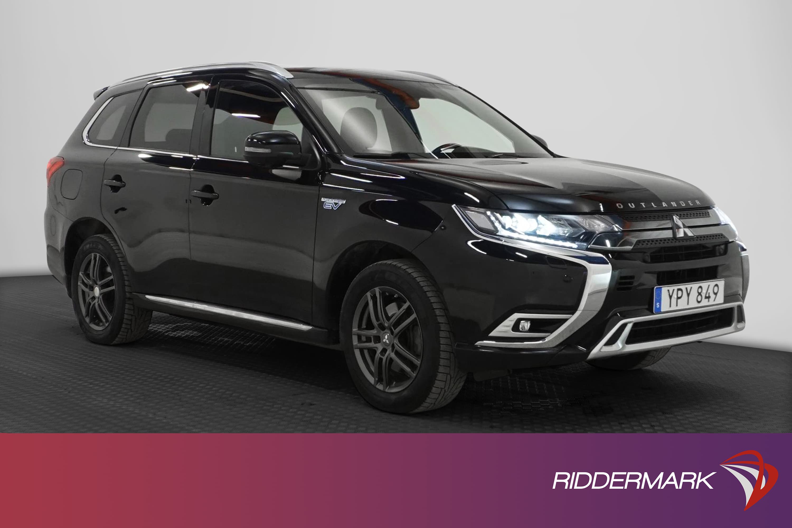 Mitsubishi Outlander PHEV 4WD 230hk
