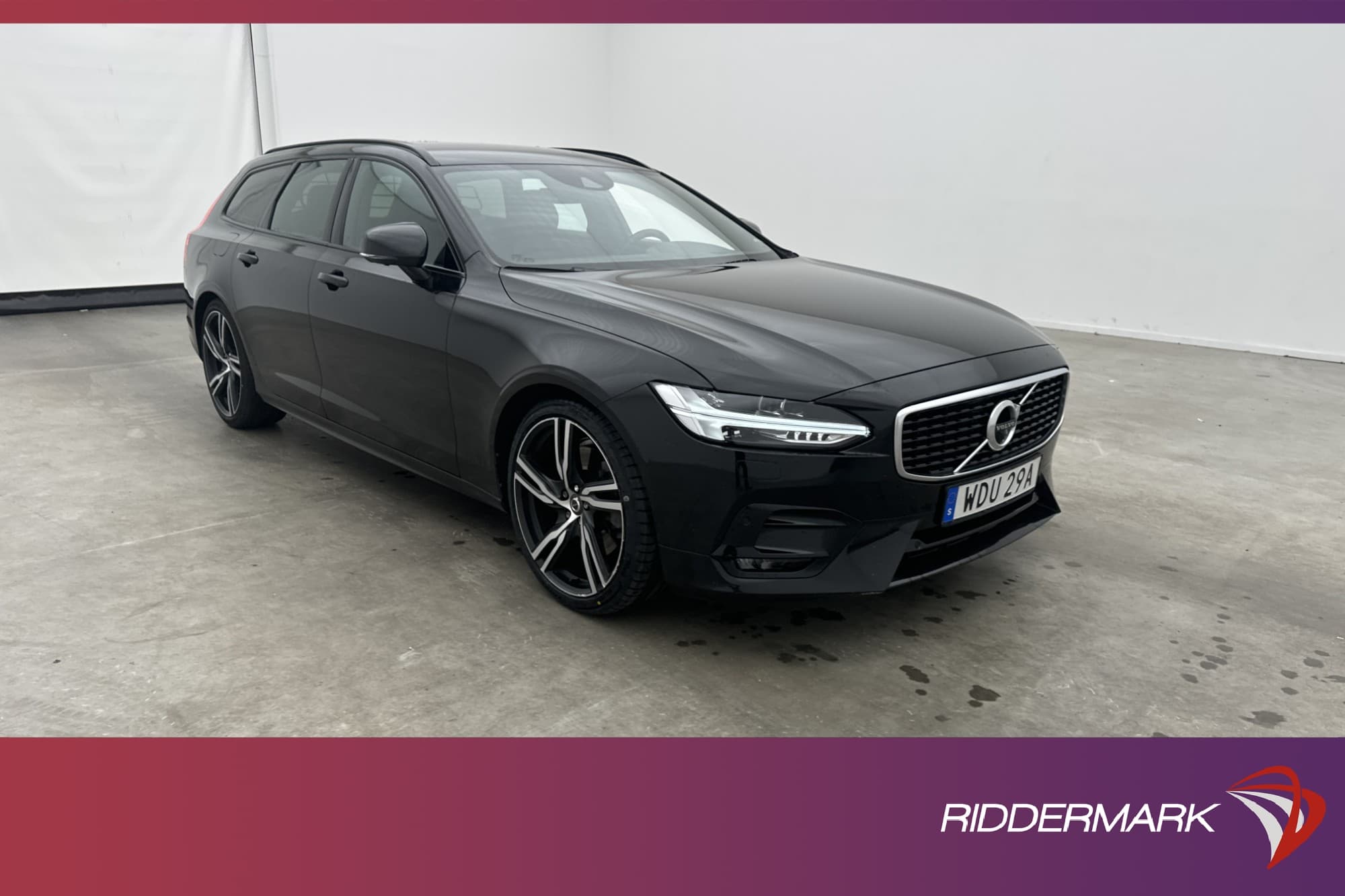 Volvo V90 D5 AWD 235hk