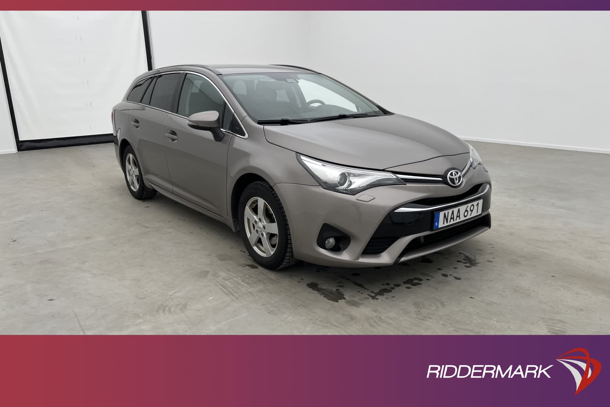 Toyota Avensis 1.6 D-4D 112hk