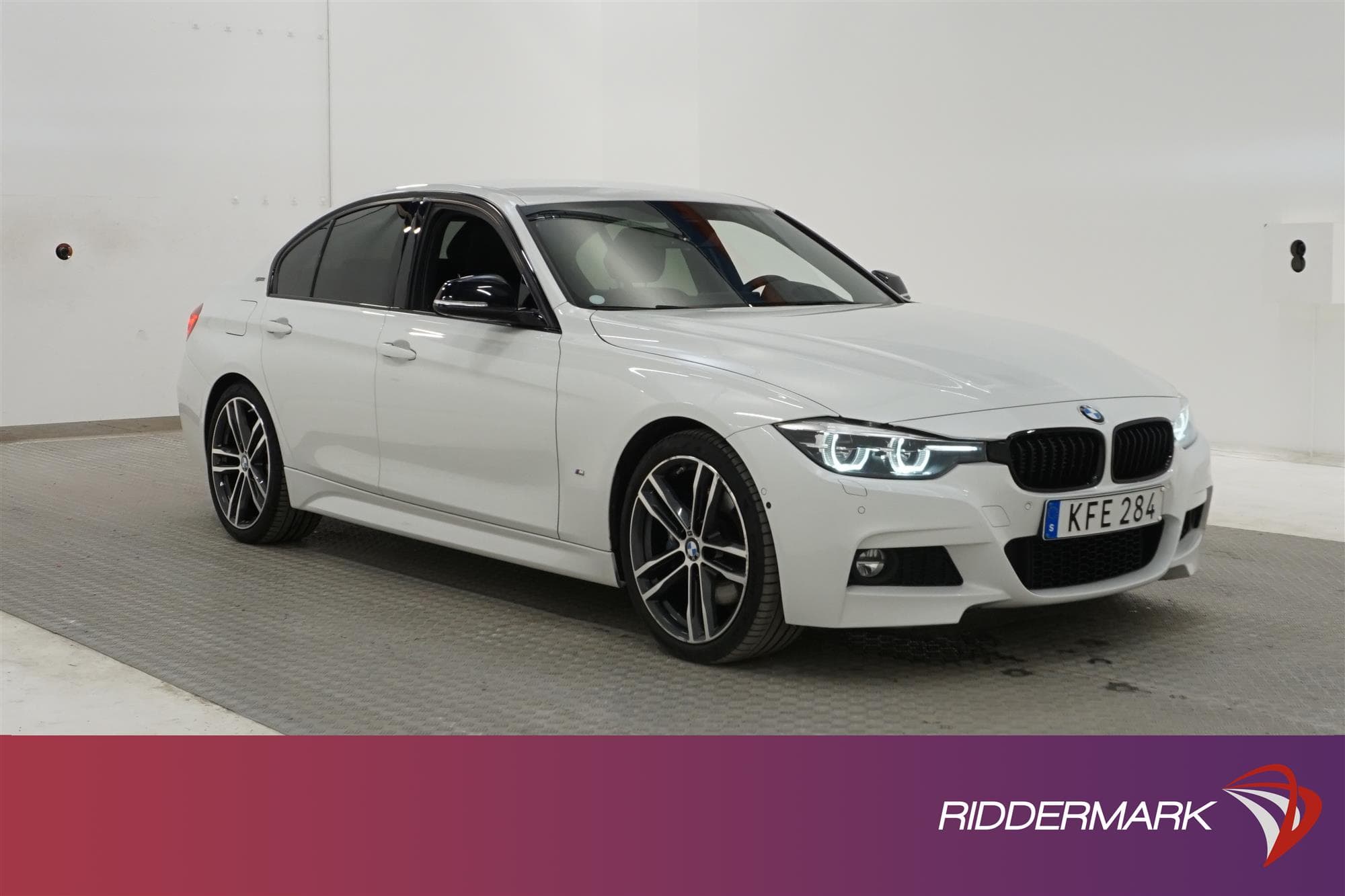BMW 330e Sedan Steptronic 252hk