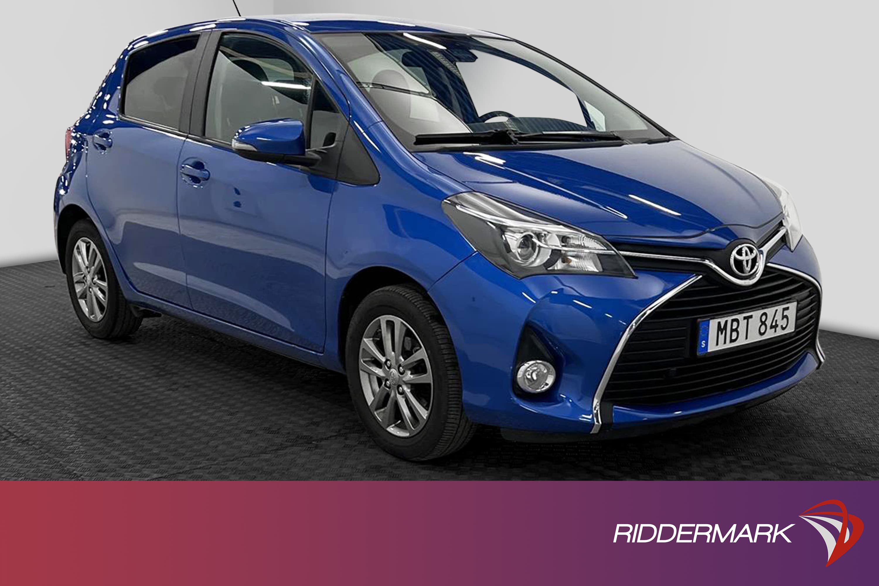 Toyota Yaris 1.33 Dual VVT-i 99hk B-Kam Motorvärmare 