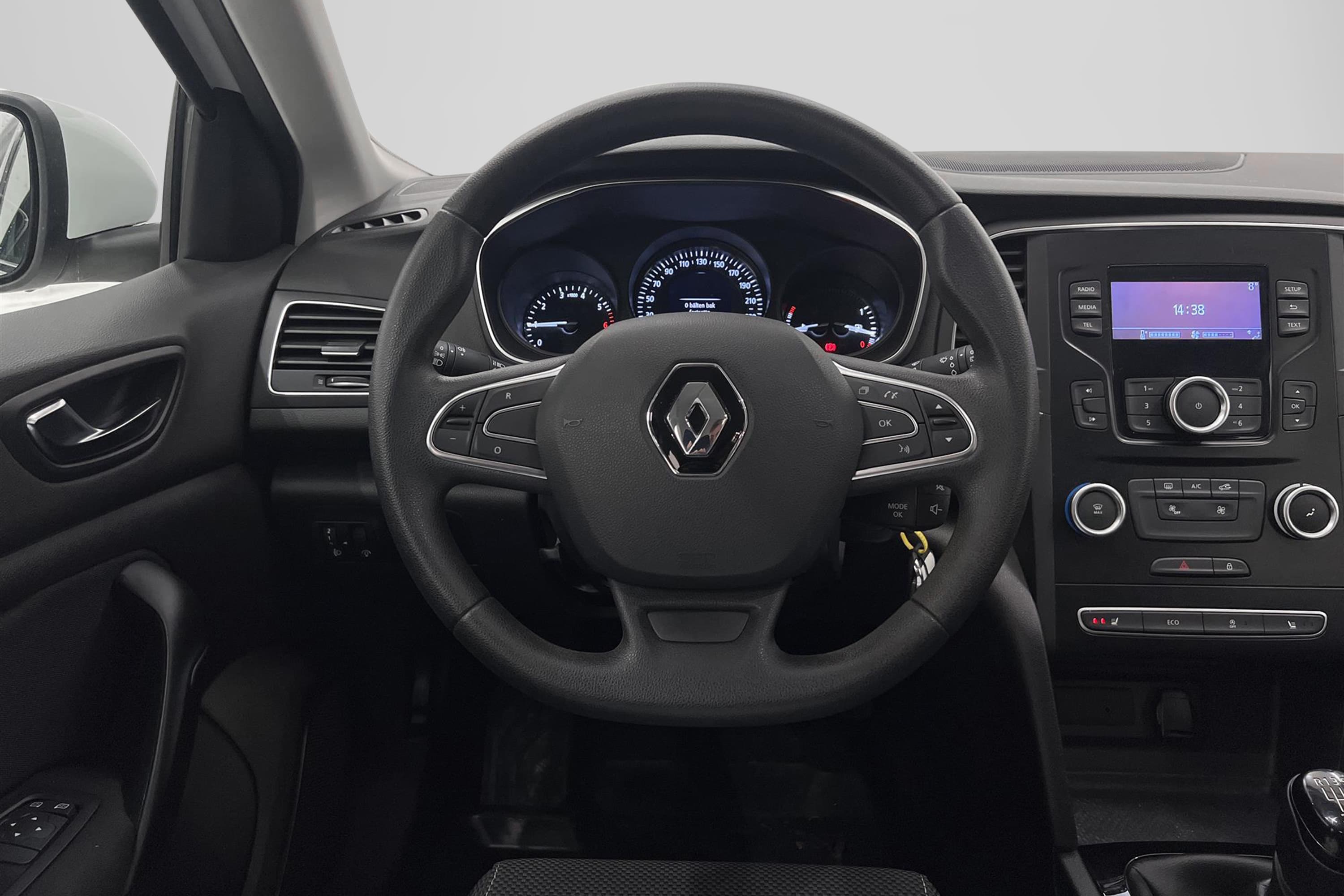 Renault Mégane Sport Tourer 1.2 TCe 101hk Nybes Nyservad