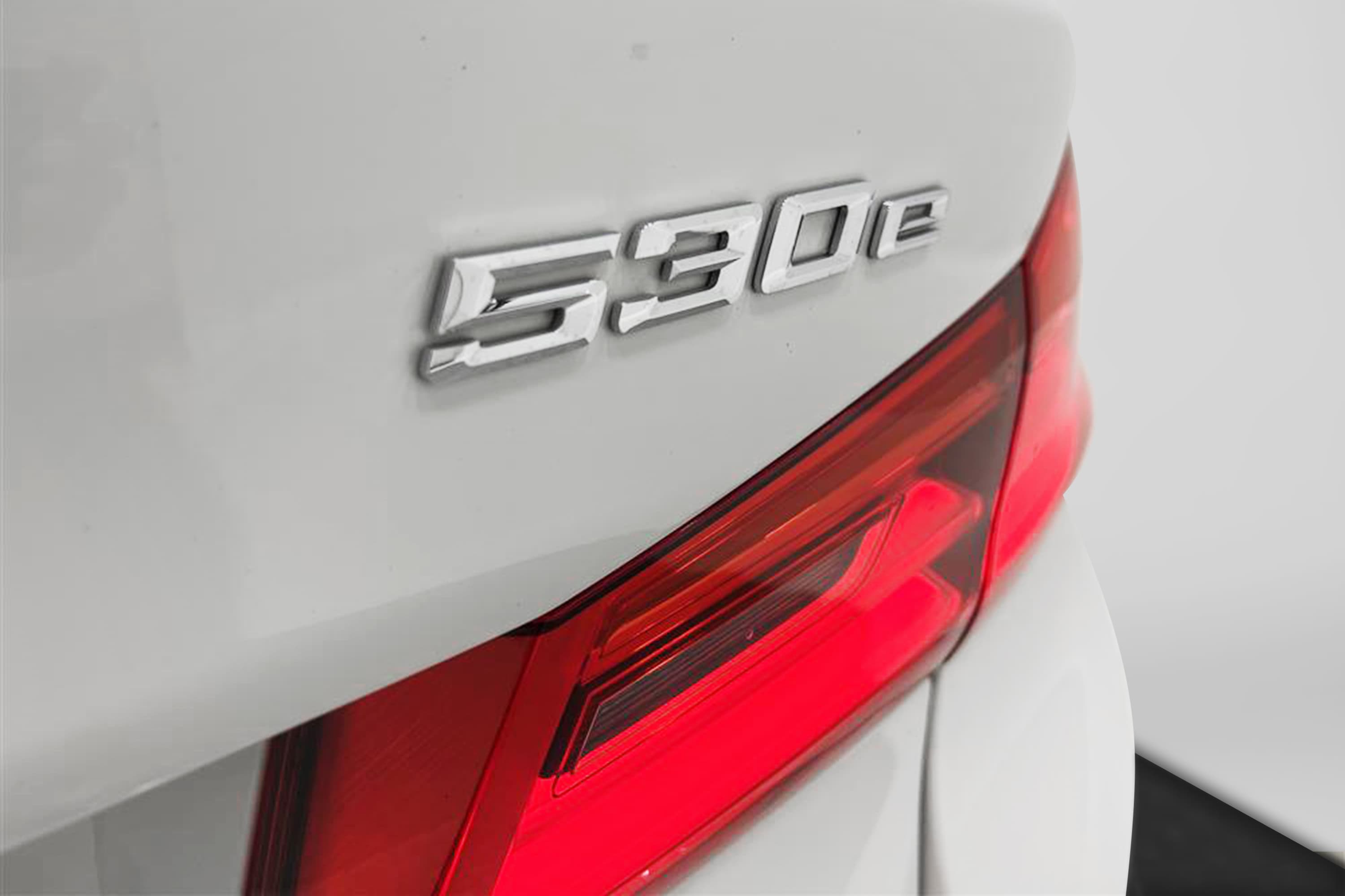 BMW 530e iPerformance 252hk M Sport Backkamera HiFi Naviinteriör