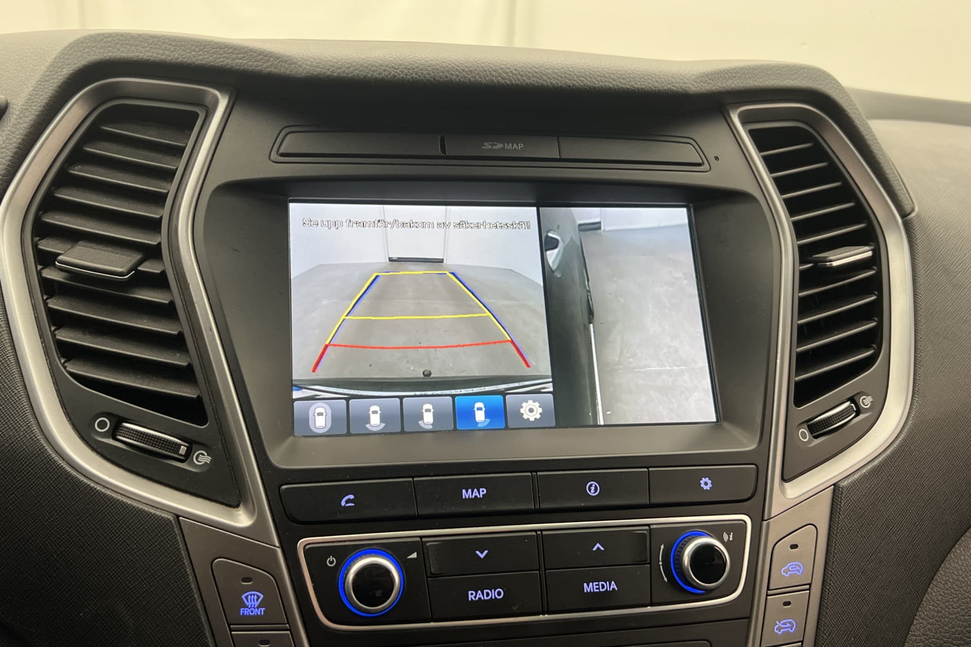 Hyundai Santa Fe 4WD 200hk Premium Plus 7-Sit Värm Pano Drag