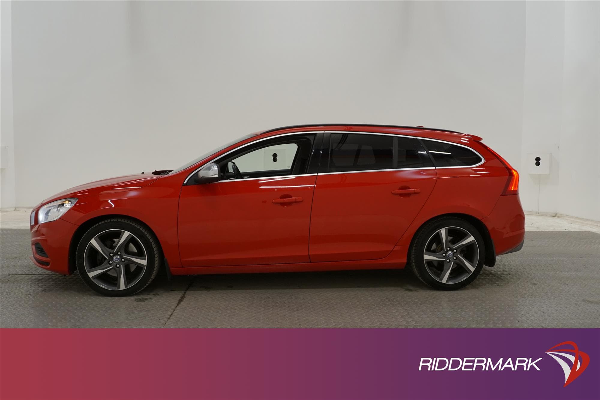 Volvo V60 D5 215hk
