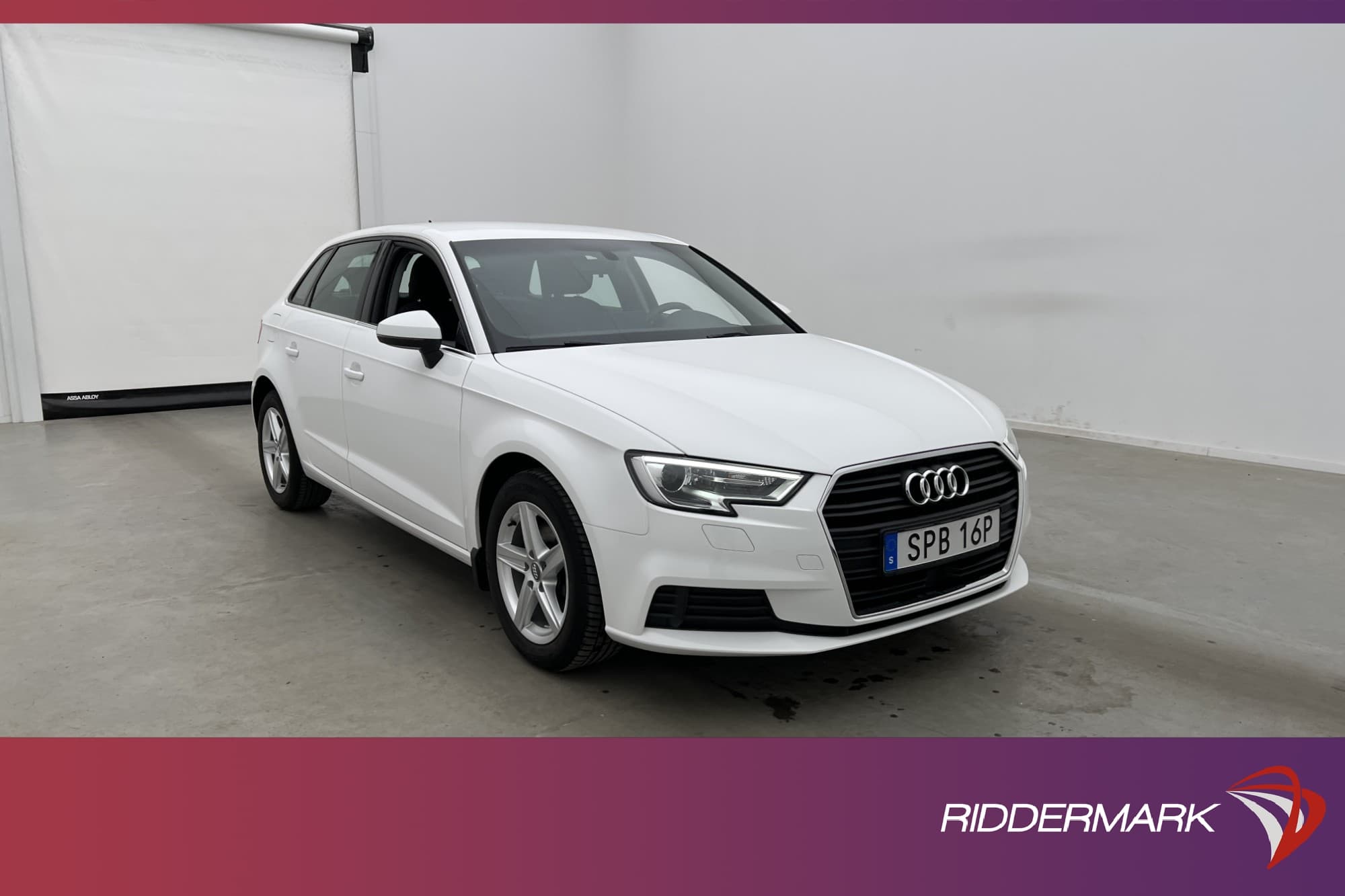 Audi A3 Sportback 35 TFSI 150hk Proline Sensorer Adapt-fart
