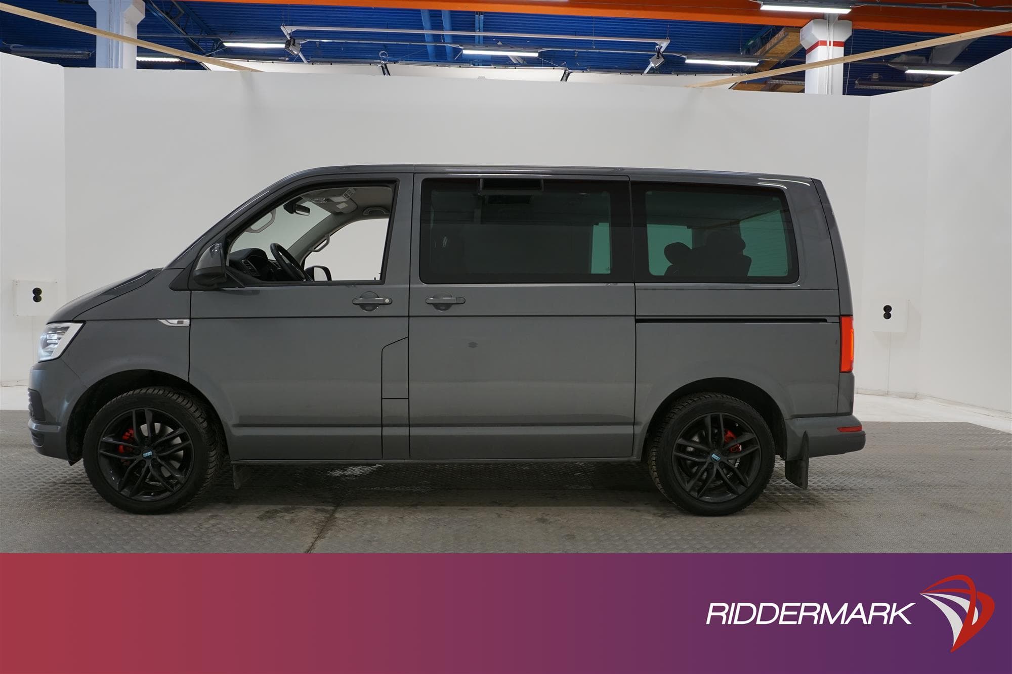 Volkswagen Multivan 2.0TSI 150hk Kamera 7sits Bord