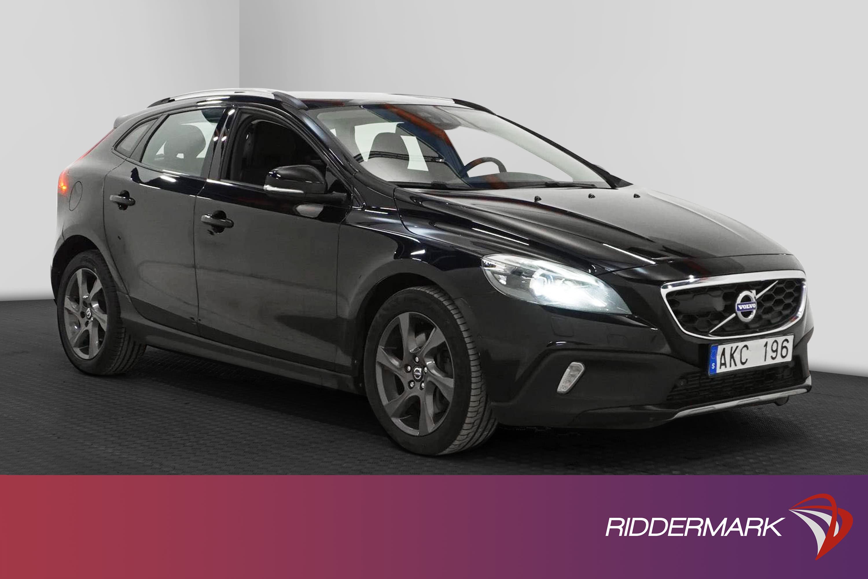 Volvo V40 Cross Country D3 150hk Panorama D-Värm BLIS Navi