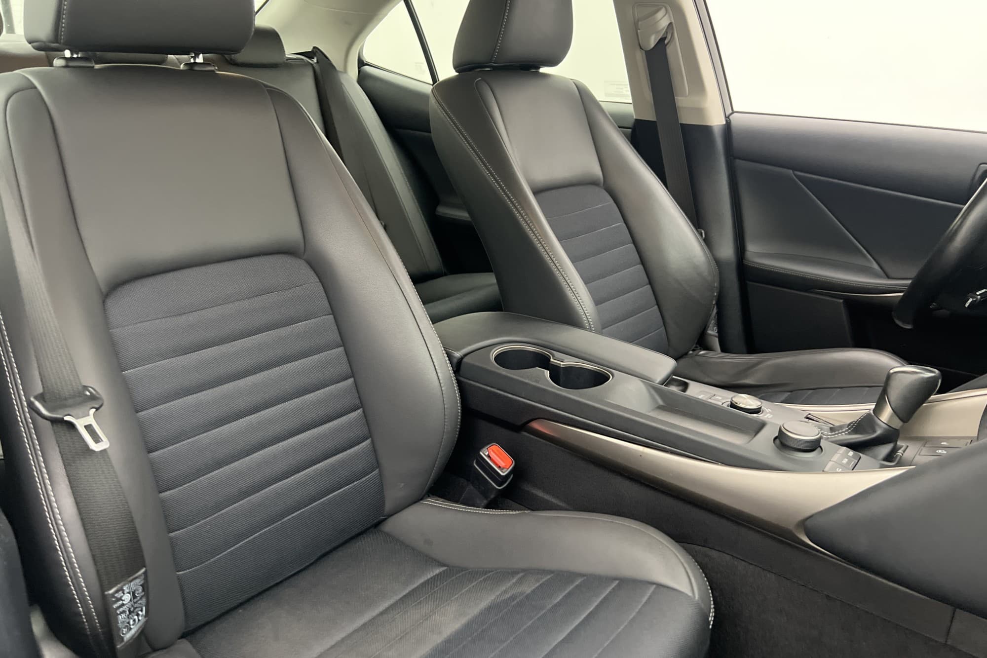 Lexus IS 300h 223hk Executive Kamera Rattvärme Adptiv-fart