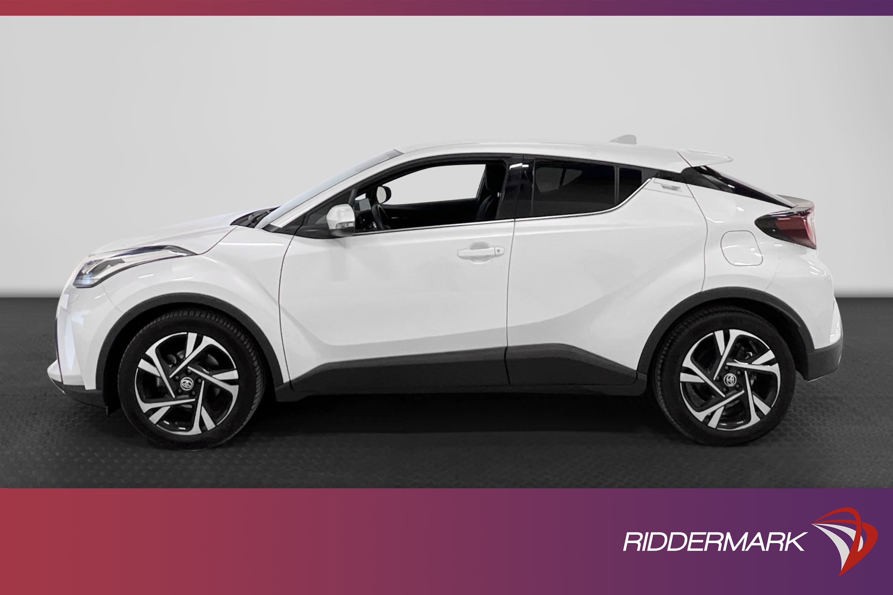 Toyota C-HR Hybrid CVT 184hk