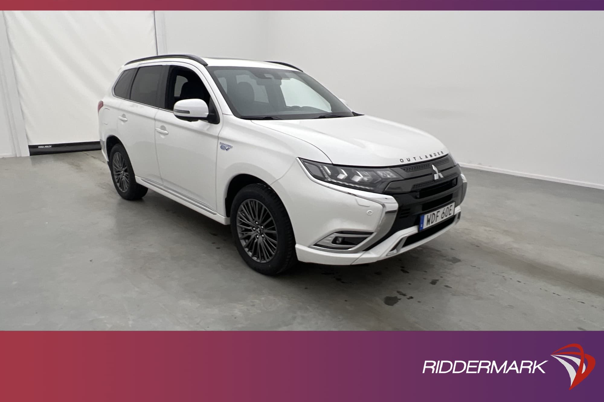 Mitsubishi Outlander PHEV 4WD