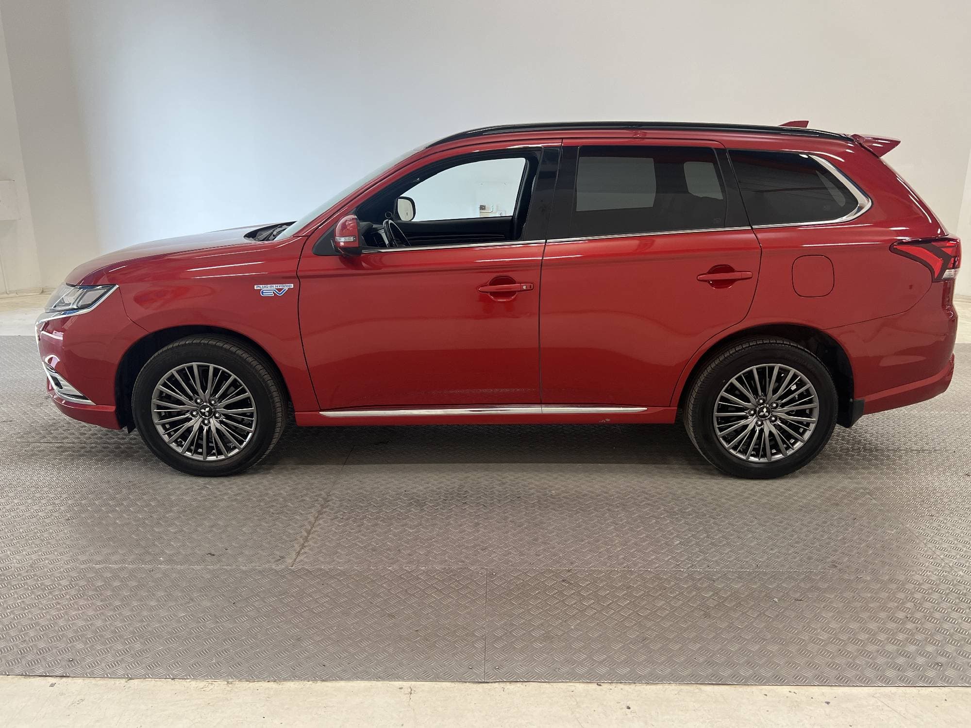Mitsubishi Outlander P-HEV 2.4 4WD