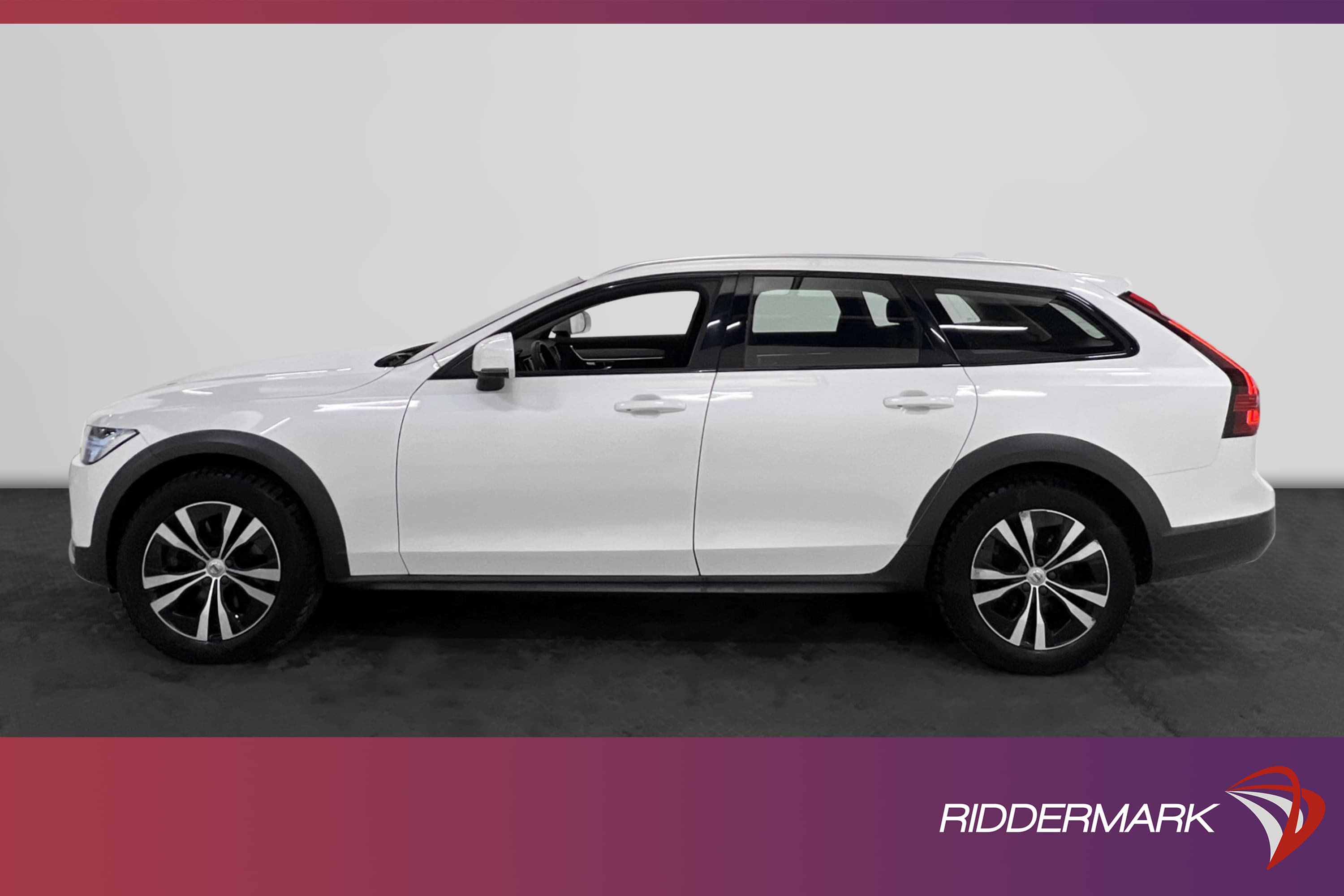 Volvo V90 Cross Country B4 AWD