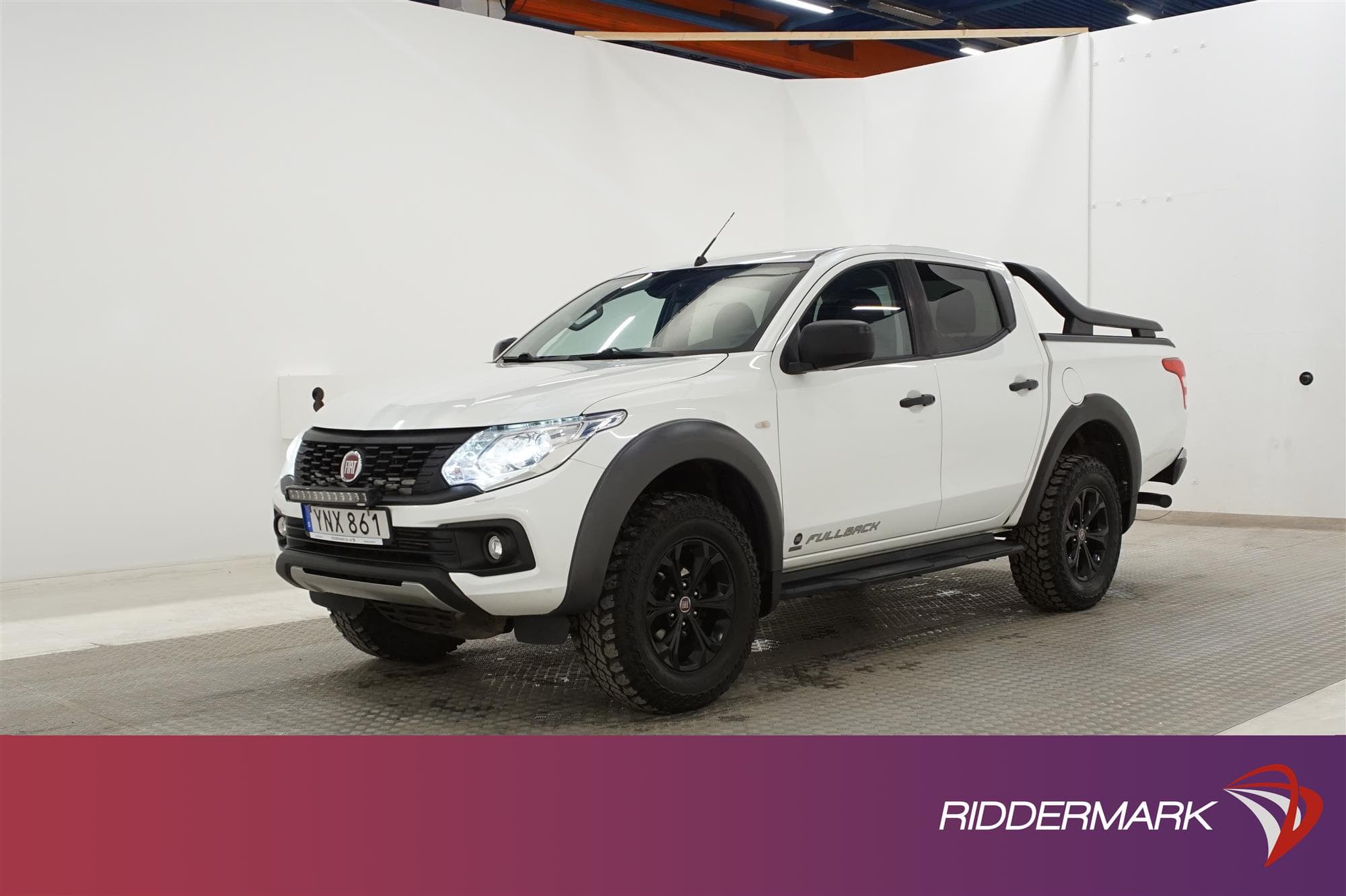 Fiat Fullback Cross 2.4 Automat 181hk Drag Breddare Moms