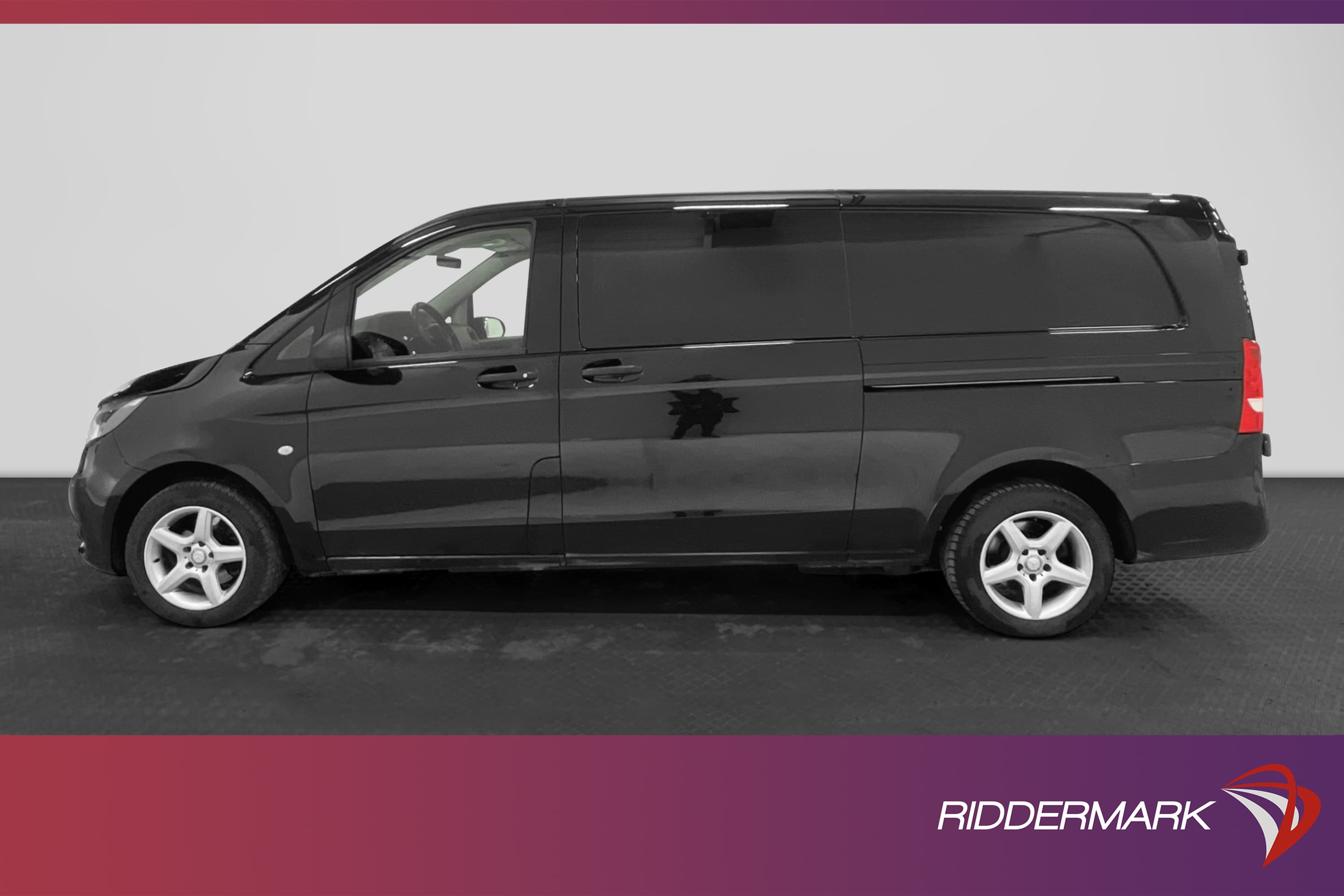 Mercedes-Benz Vito Mixto