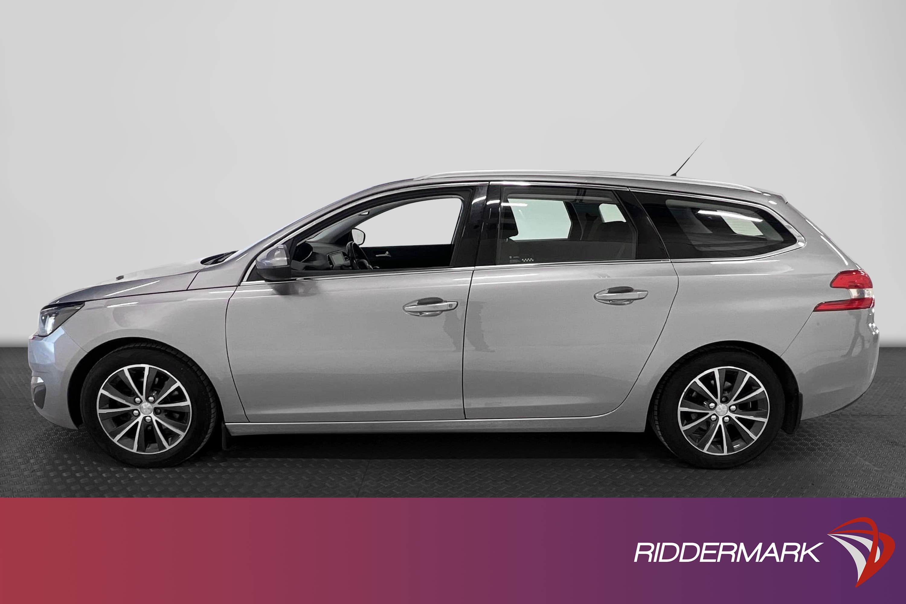 Peugeot 308 SW 1.2 e-THP 130hk