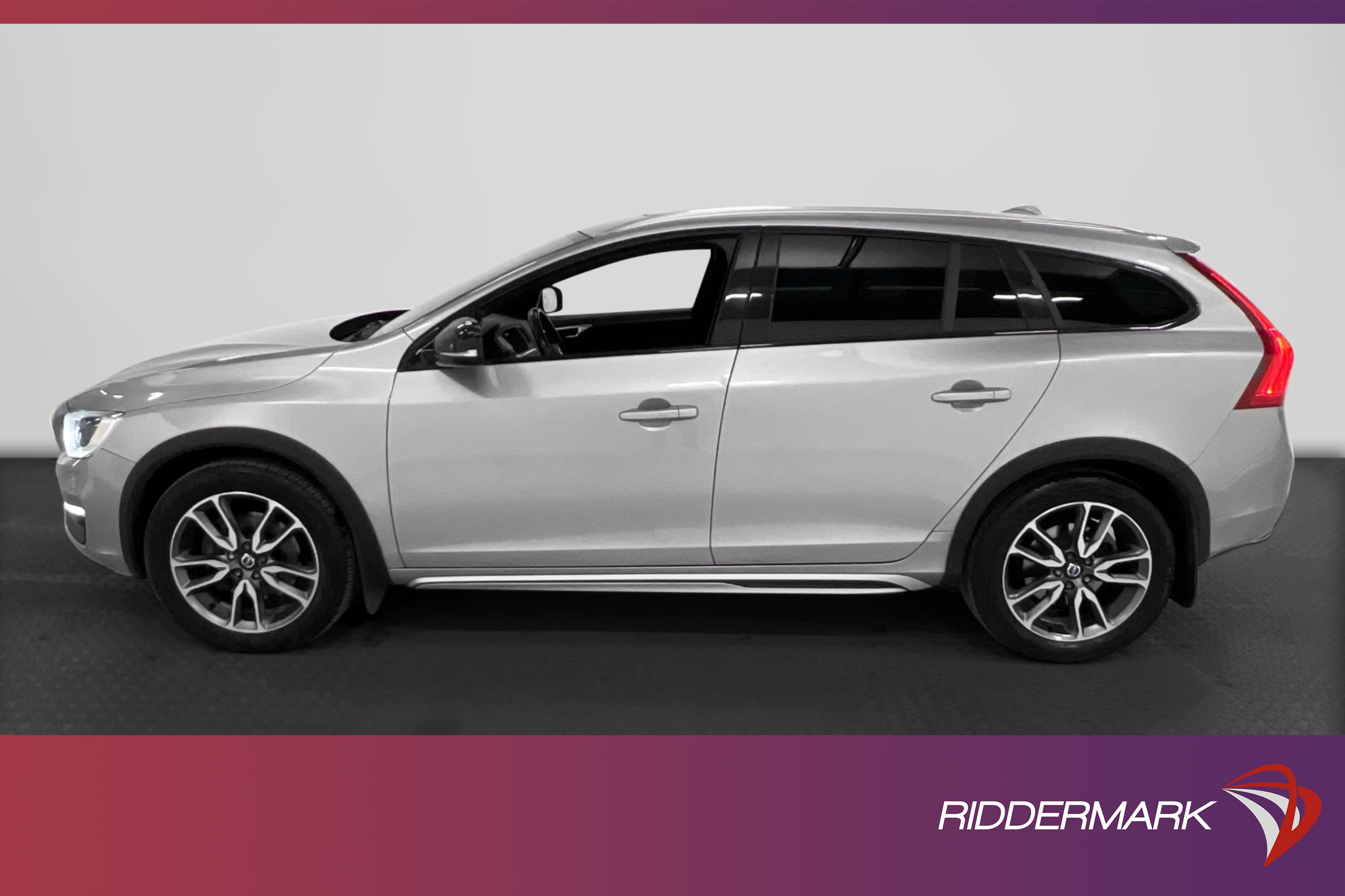 Volvo V60 D4 Cross Country
