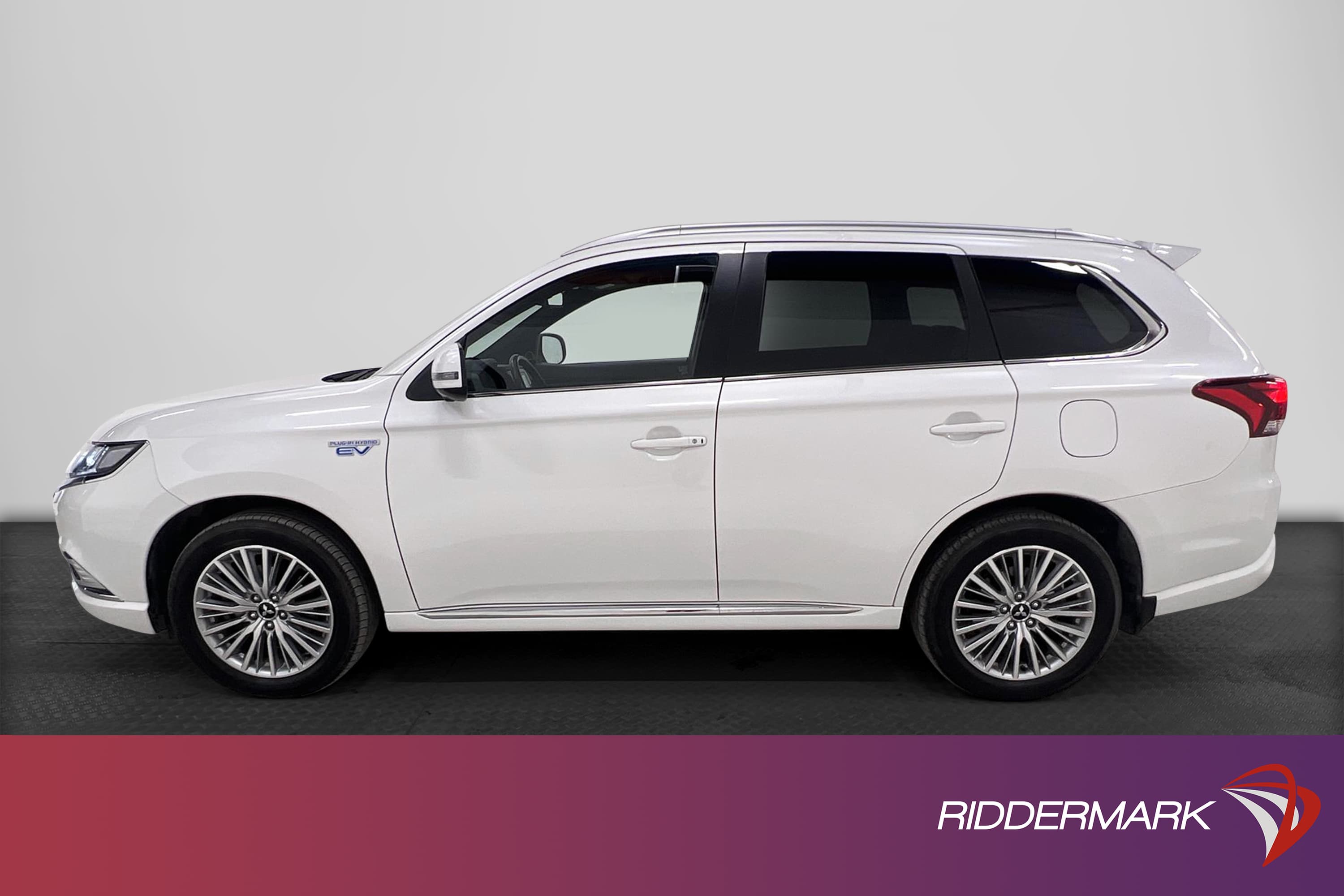 Mitsubishi Outlander PHEV 4WD 230hk