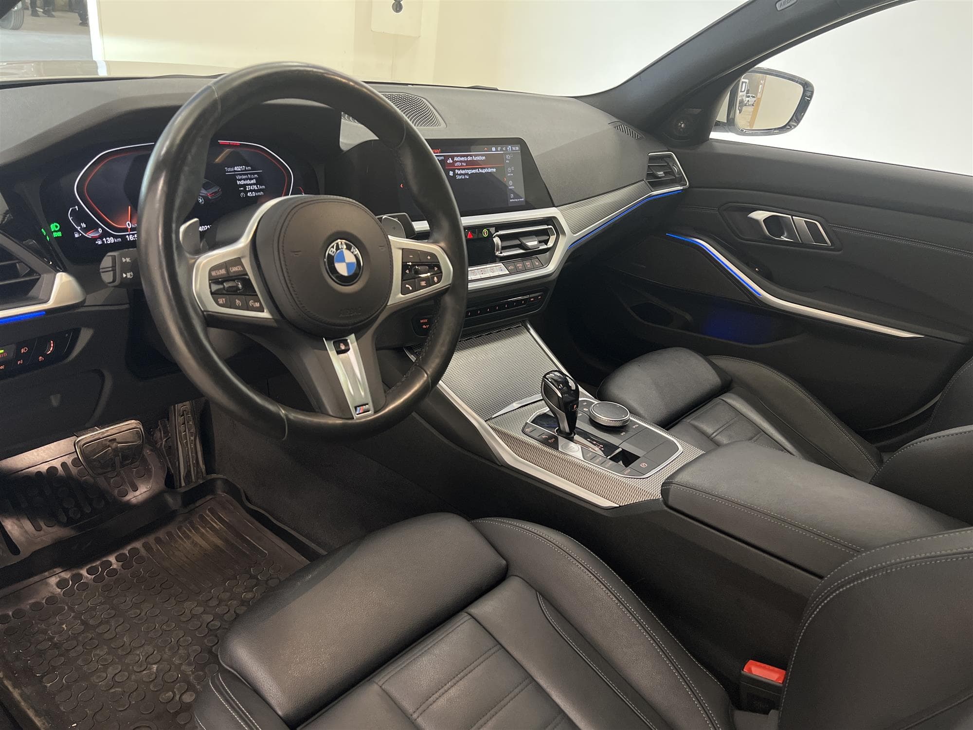 BMW 330i xDrive 258hk M Sport H/K Display Key Navi Drag Värm