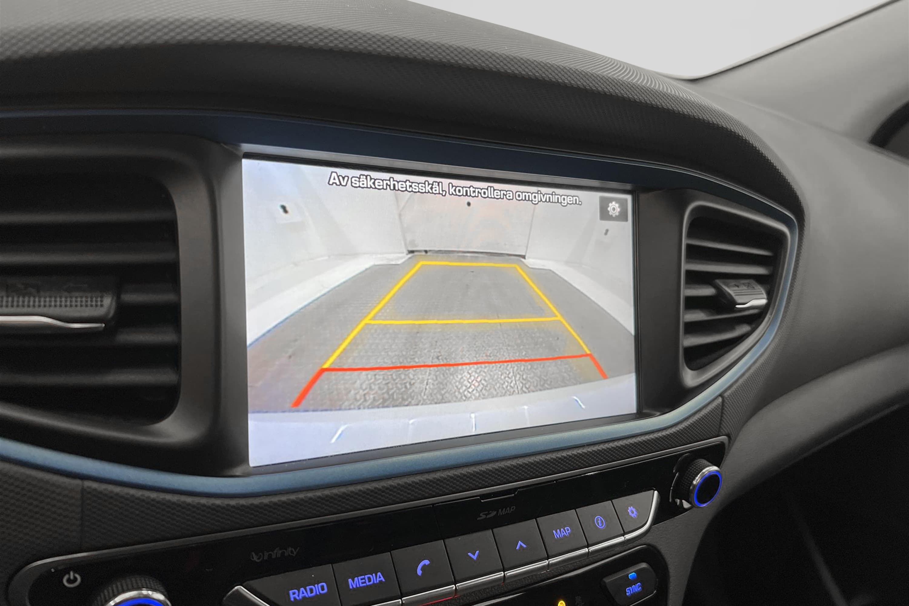 Hyundai Ioniq 1.6 Hybrid 141hk Premium Plus Kamera 0,39l/mil