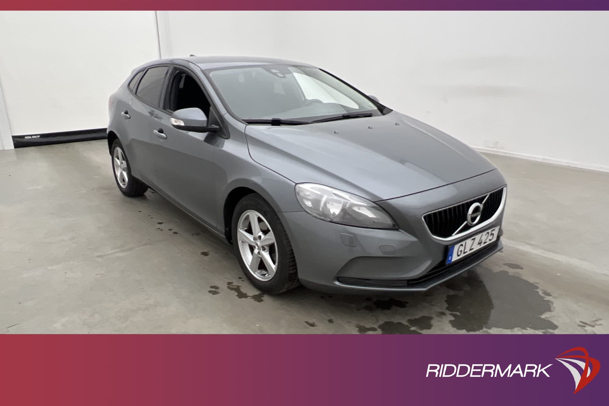 Volvo V40 D2 120hk Kinetic VOC D-Värmare P-Sensorer