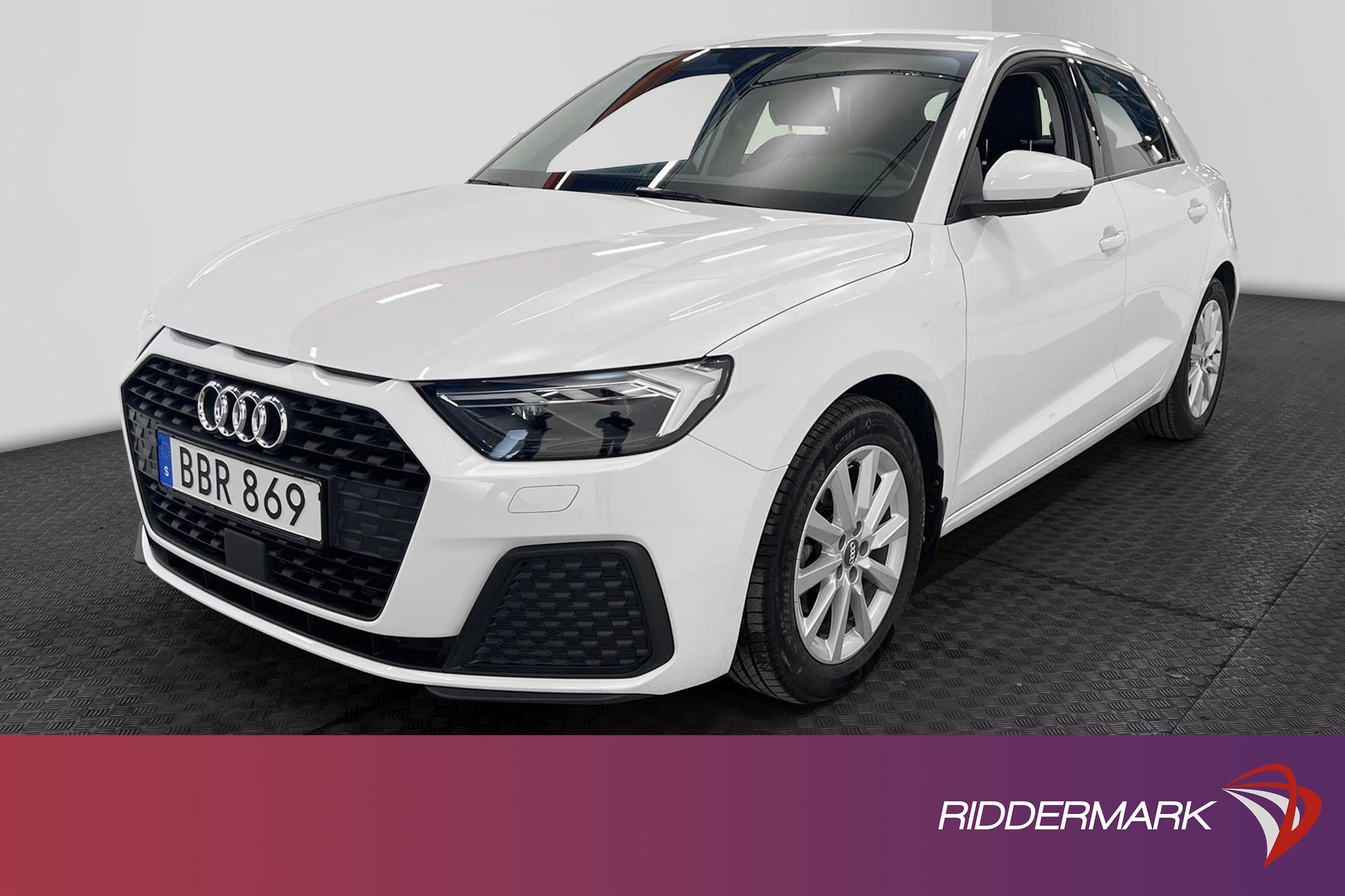 Audi A1 Sportback 30 TFSI 116hk Proline Cockpit C-Play 