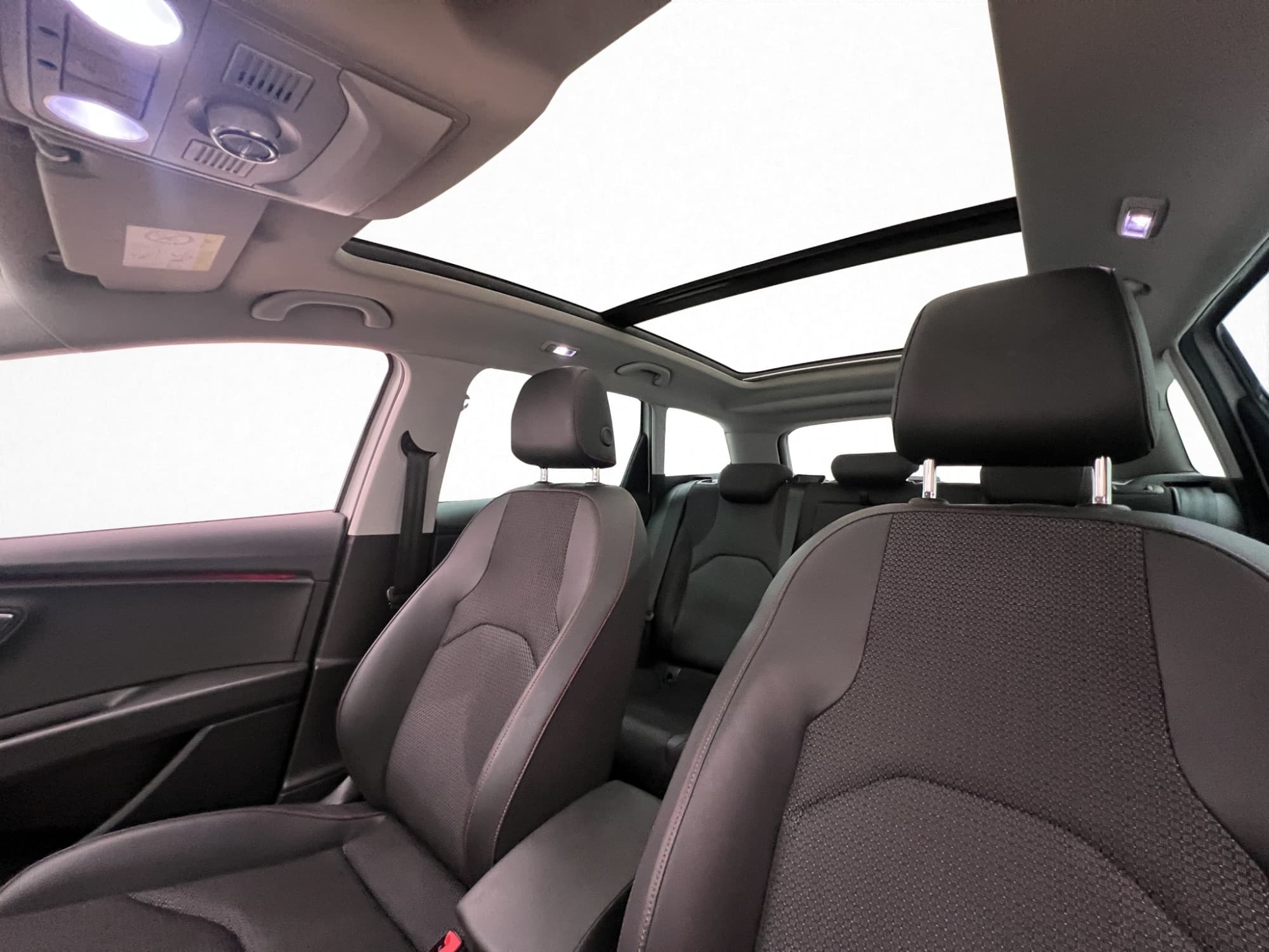 SEAT Leon ST 1.4 TSI 150hk FR Panorama Dragkrok Kamera
