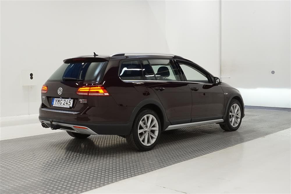 Volkswagen Golf Alltrack 2.0 TDI 4M D-Värm B-Kamera Dragexteriör
