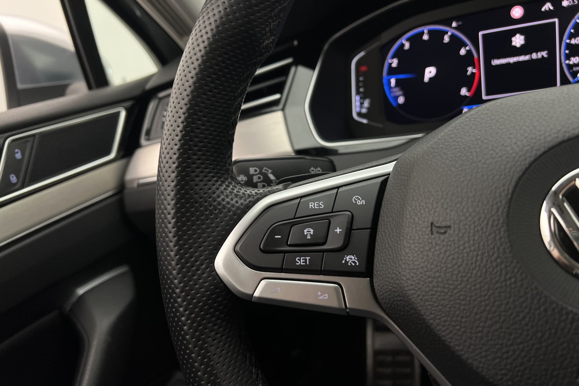 Volkswagen Passat Alltrack TSI 272hk 4M Cockpit Värmare Drag