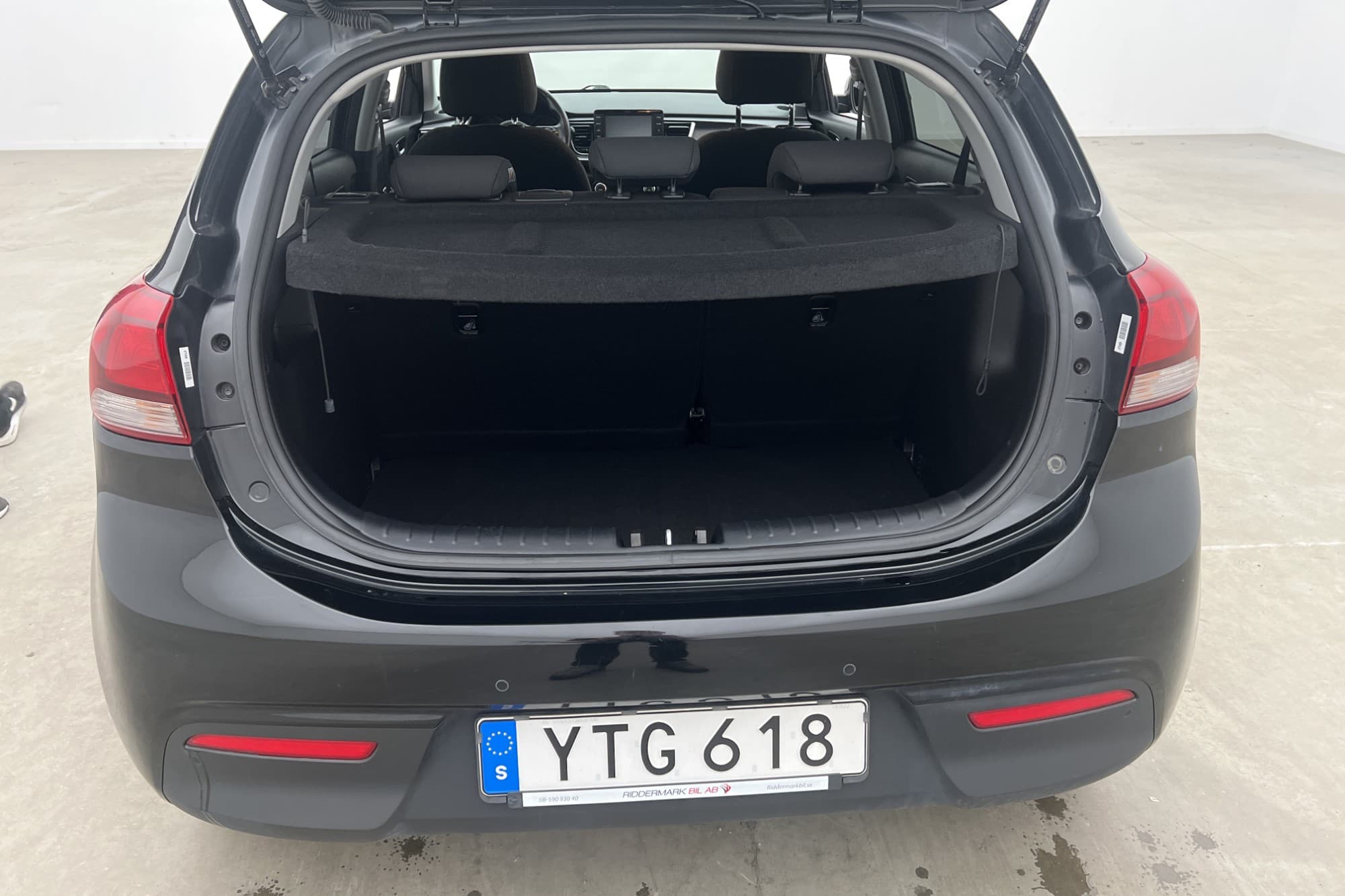 Kia Rio 1.2 CVVT 84hk Advance Kamera CarPlay Rattvärme