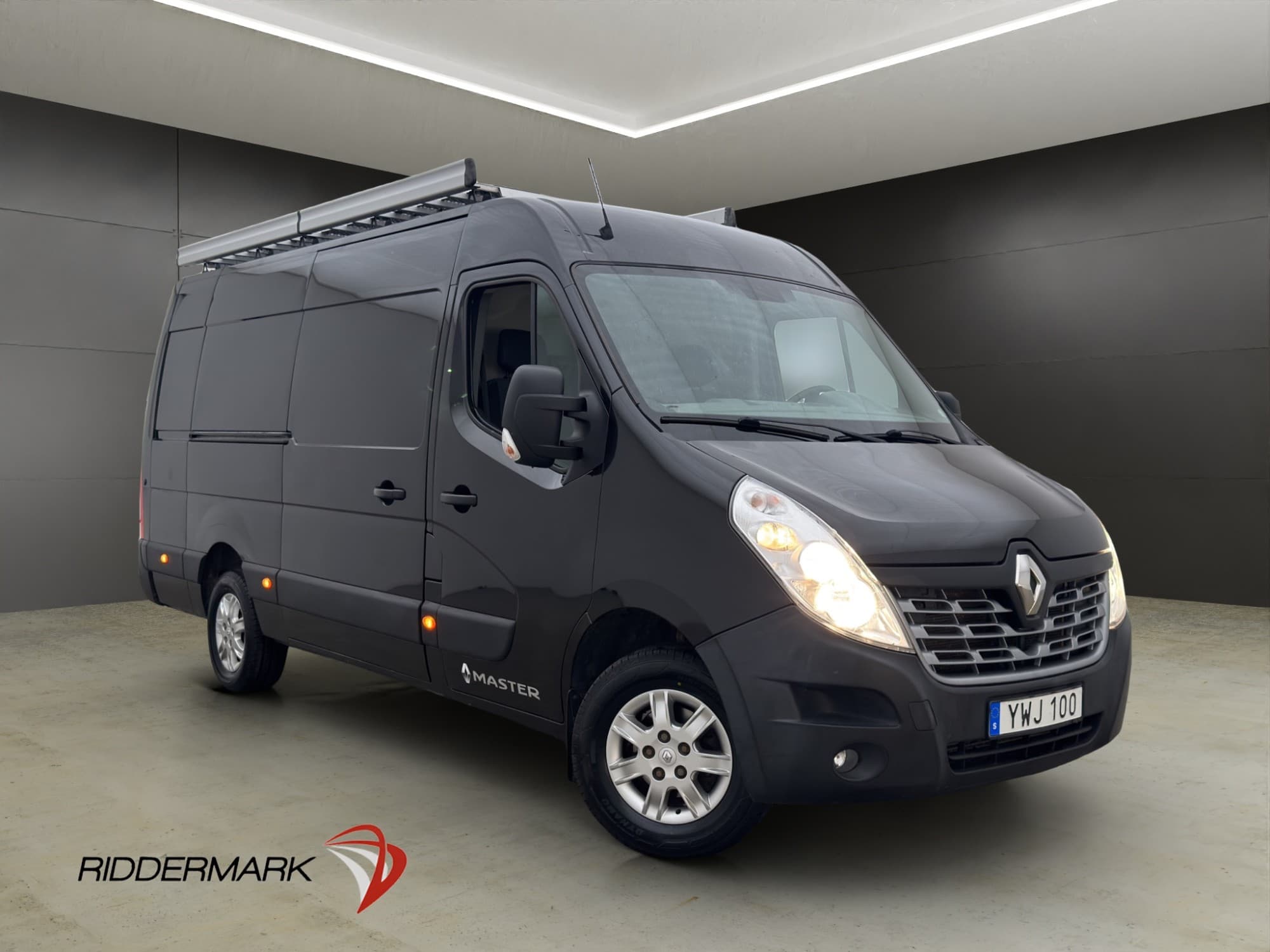 Renault master