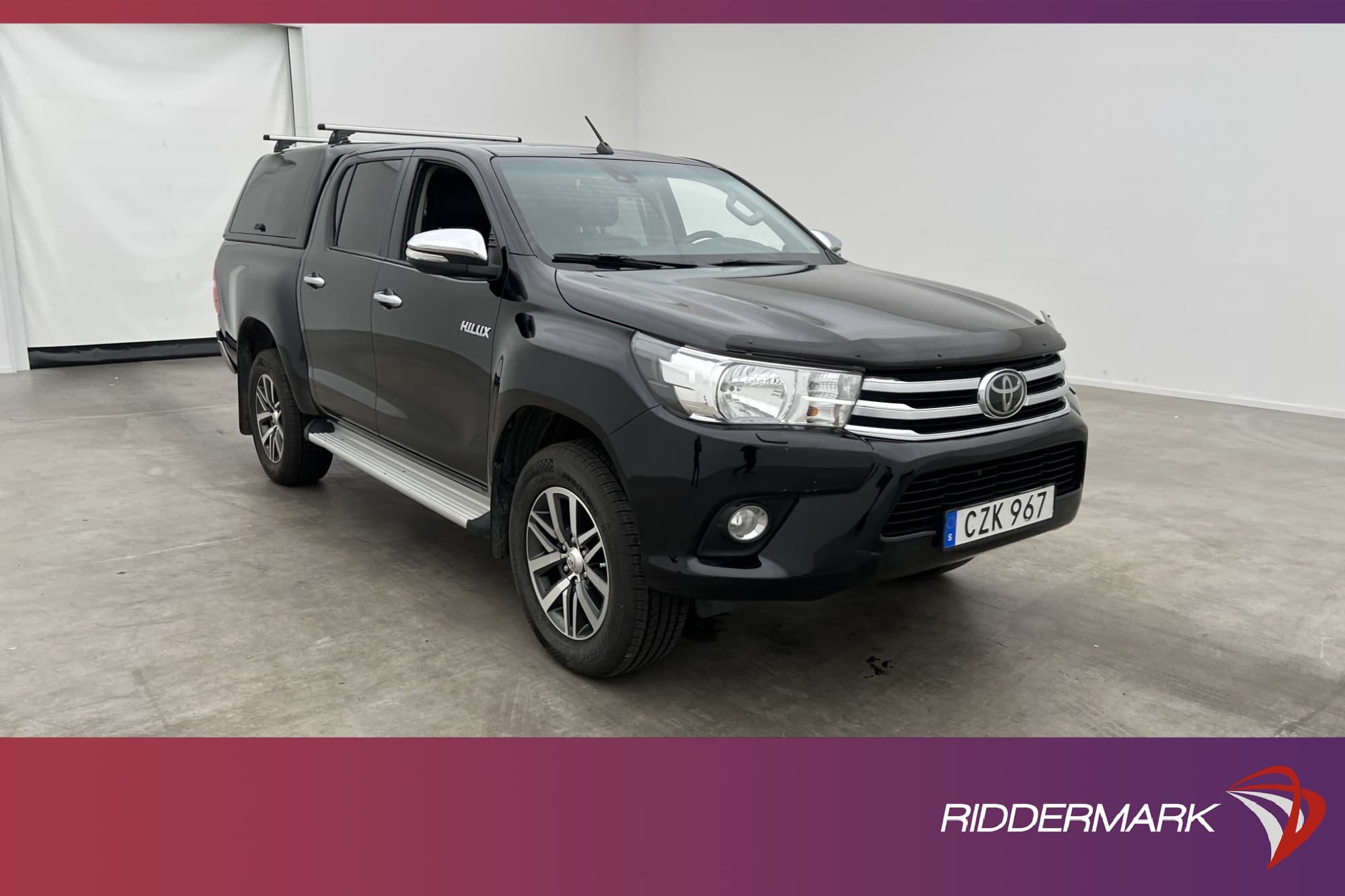 Toyota Hilux Premium 2.4 AWD