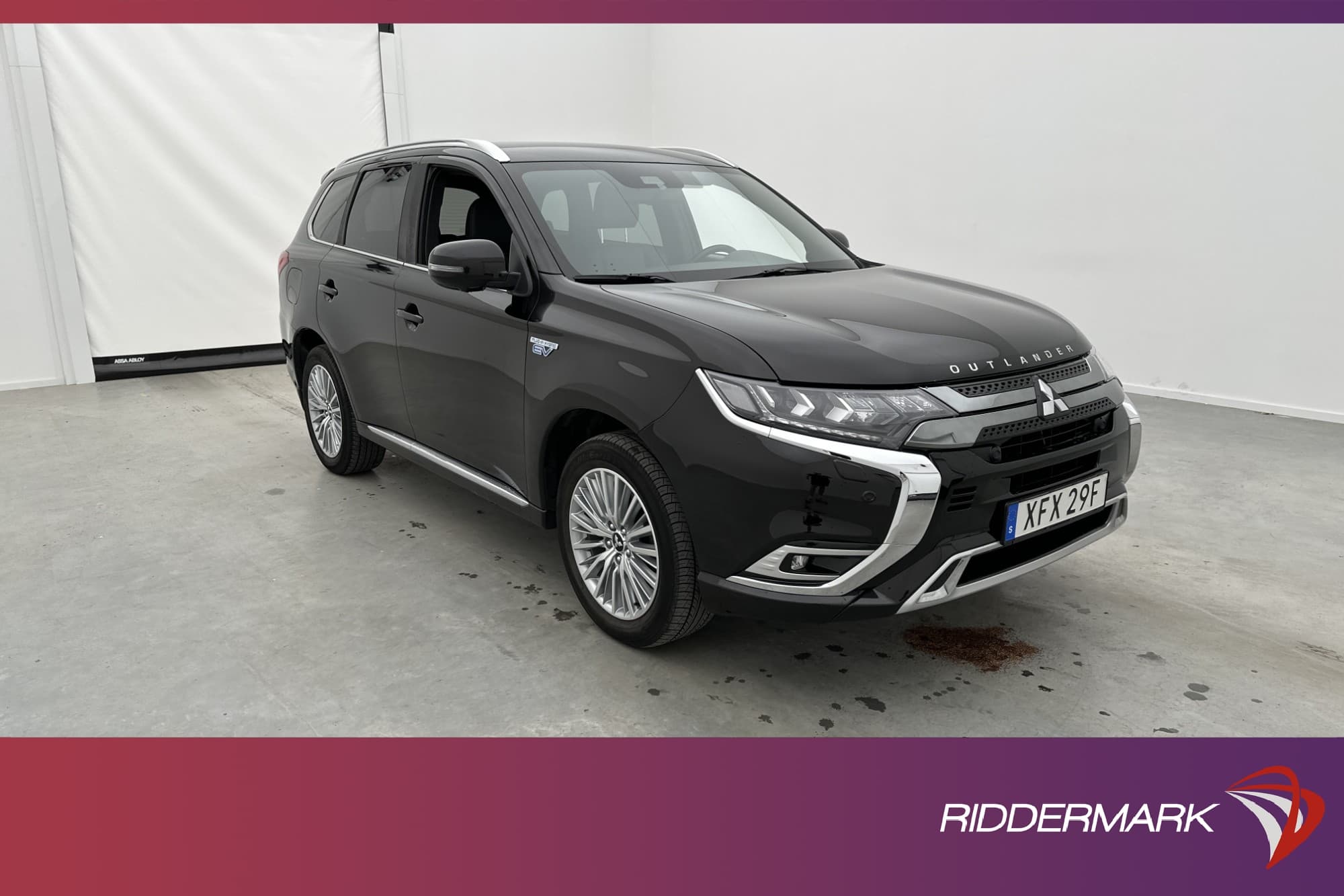 Mitsubishi Outlander PHEV 230hk