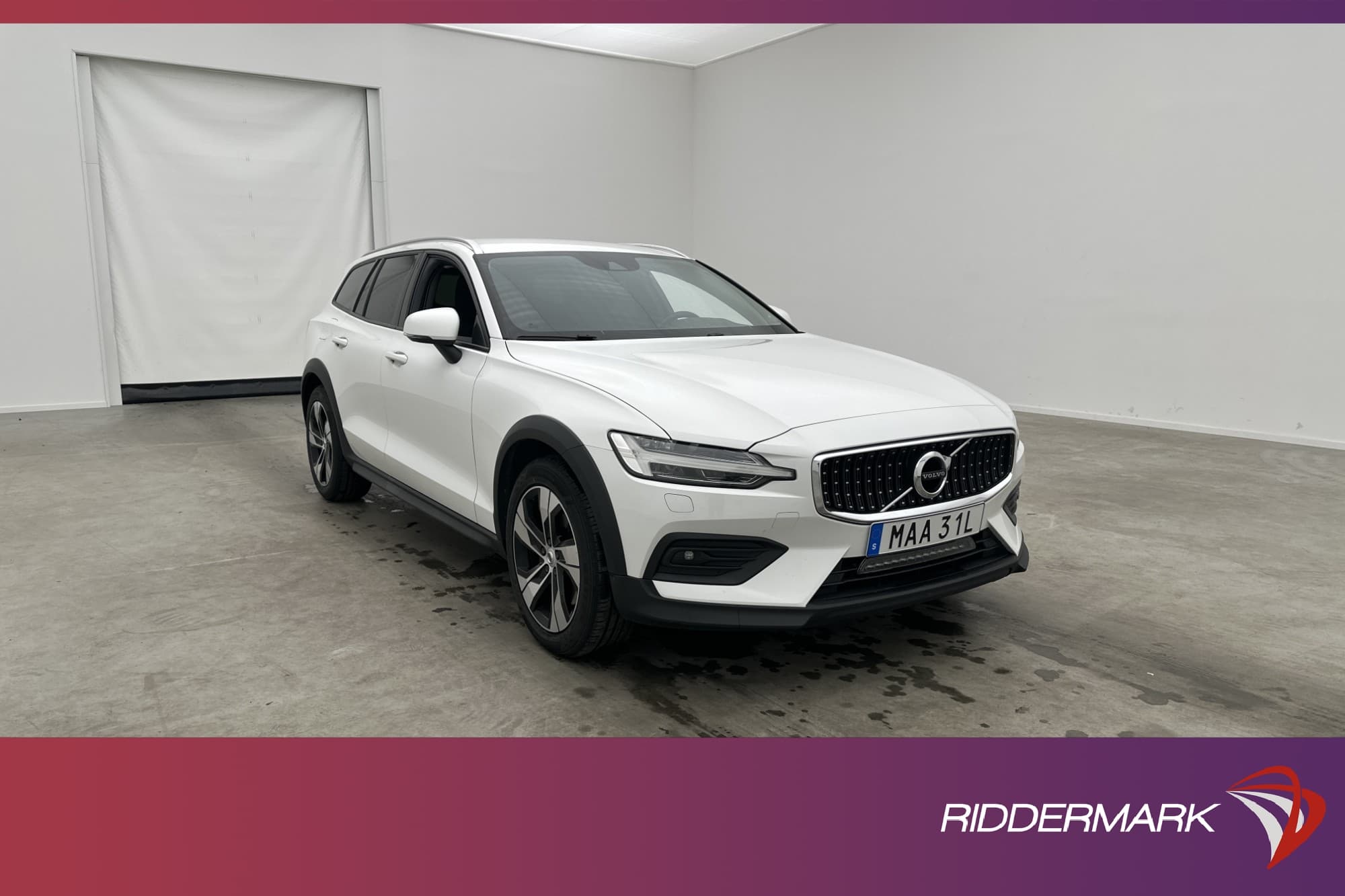 Volvo V60 Cross Country D4 AWD