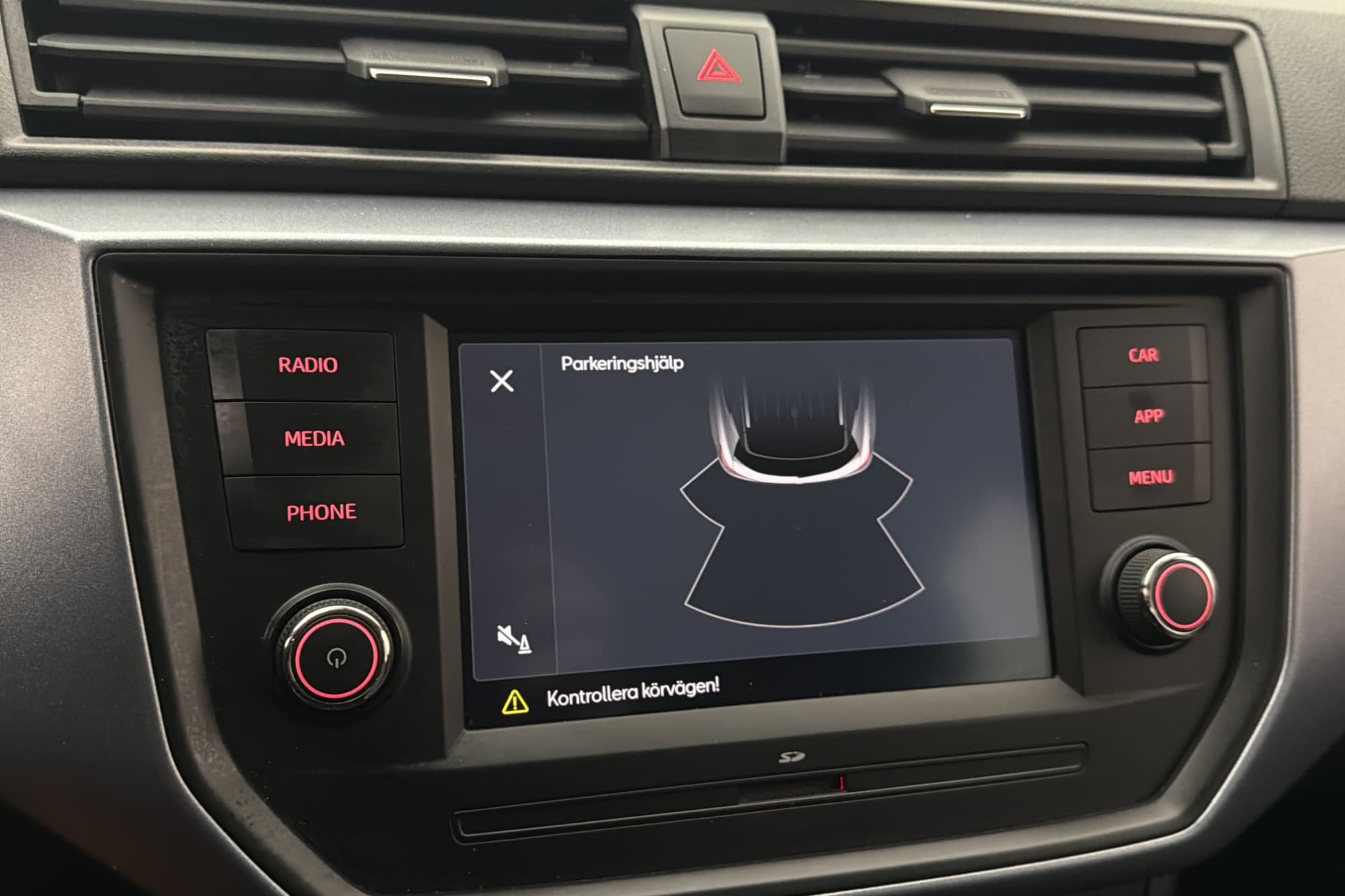 SEAT Arona 1.0 TSI 110hk Style Cockpit CarPlay 0,48l/mil