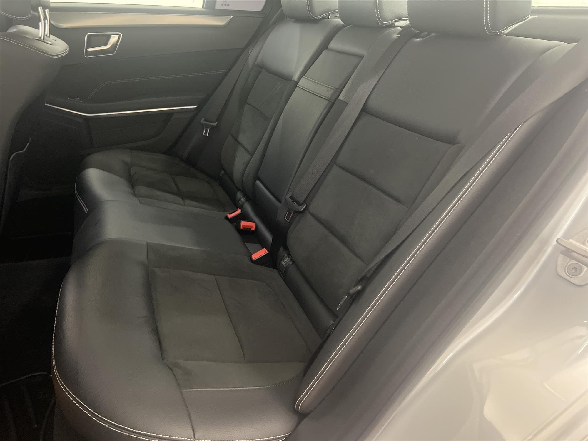 Mercedes-Benz E 220 4M 170hk AMG Harman/Kardon B-Kamera
